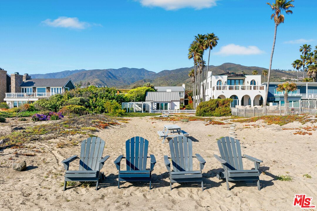 Malibu, California, 90265, United States, 4 Bedrooms Bedrooms, ,4 BathroomsBathrooms,Residential,For Sale,1840661