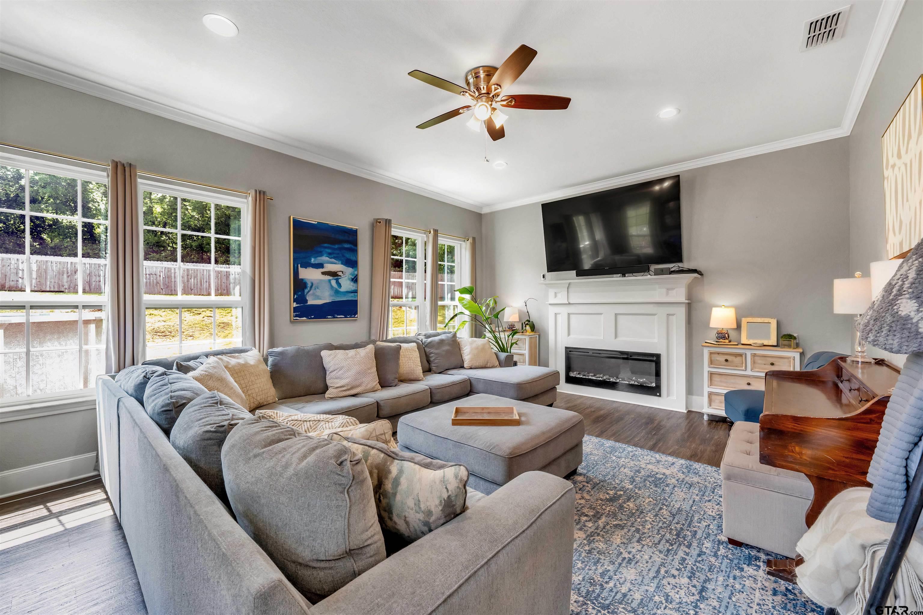 Bullard, Texas, 75757, United States, 4 Bedrooms Bedrooms, ,3 BathroomsBathrooms,Residential,For Sale,1856834
