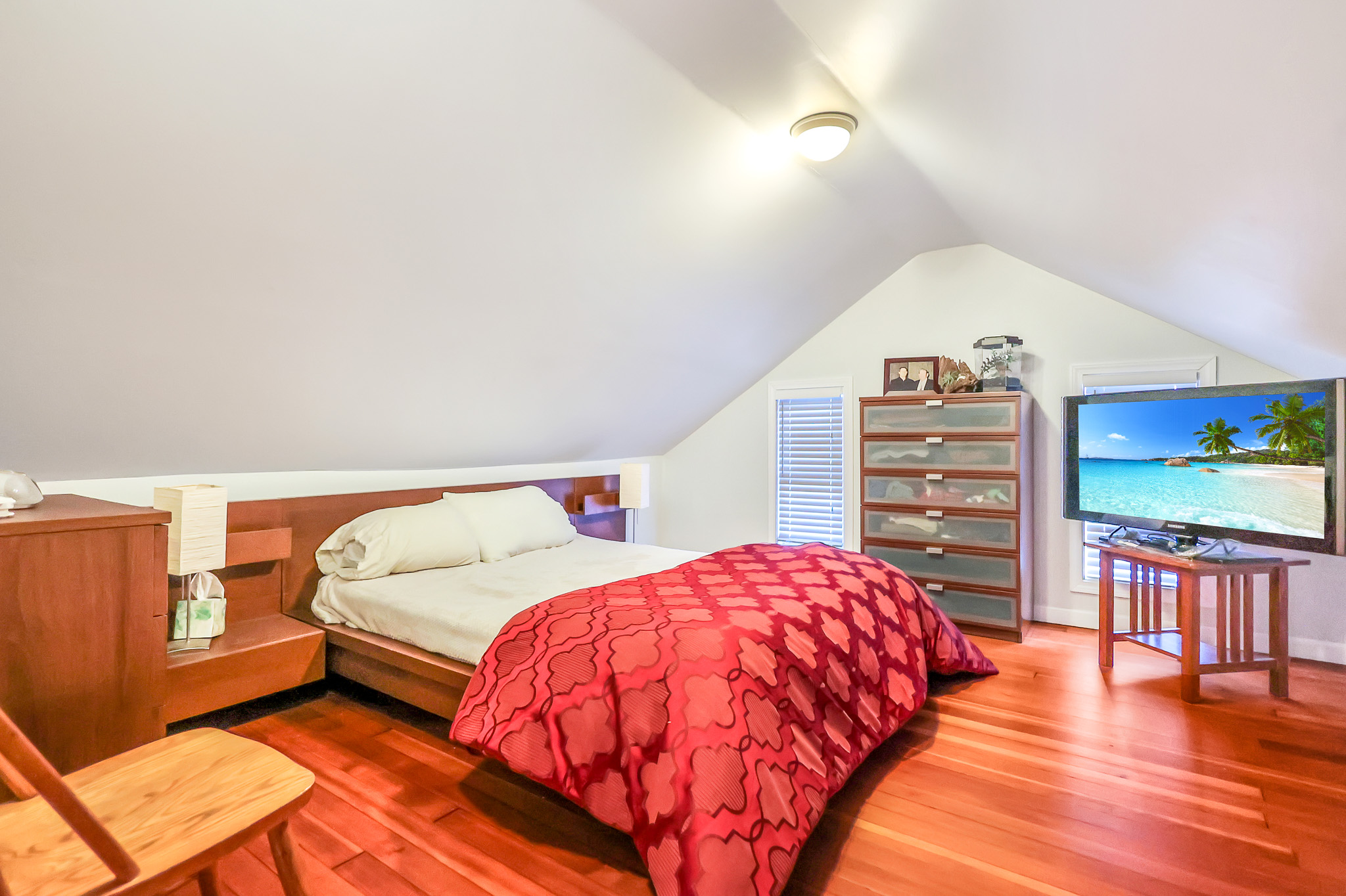 Lawrence, Massachusetts, 01841, United States, 3 Bedrooms Bedrooms, ,2 BathroomsBathrooms,Residential,For Sale,2005790