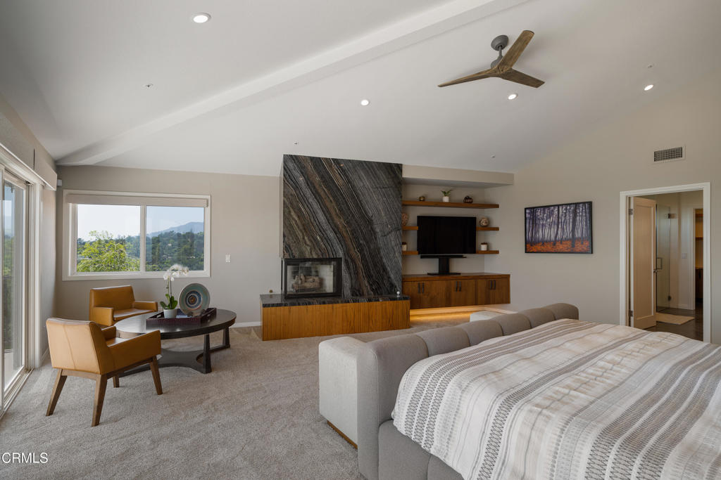 Altadena, California, 91001, United States, 5 Bedrooms Bedrooms, ,6 BathroomsBathrooms,Residential,For Sale,1989048