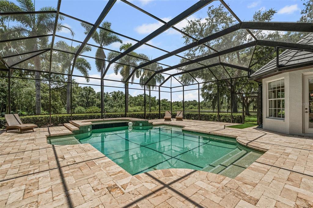 Bradenton, Florida, 34202, United States, 5 Bedrooms Bedrooms, ,5 BathroomsBathrooms,Residential,For Sale,1873833