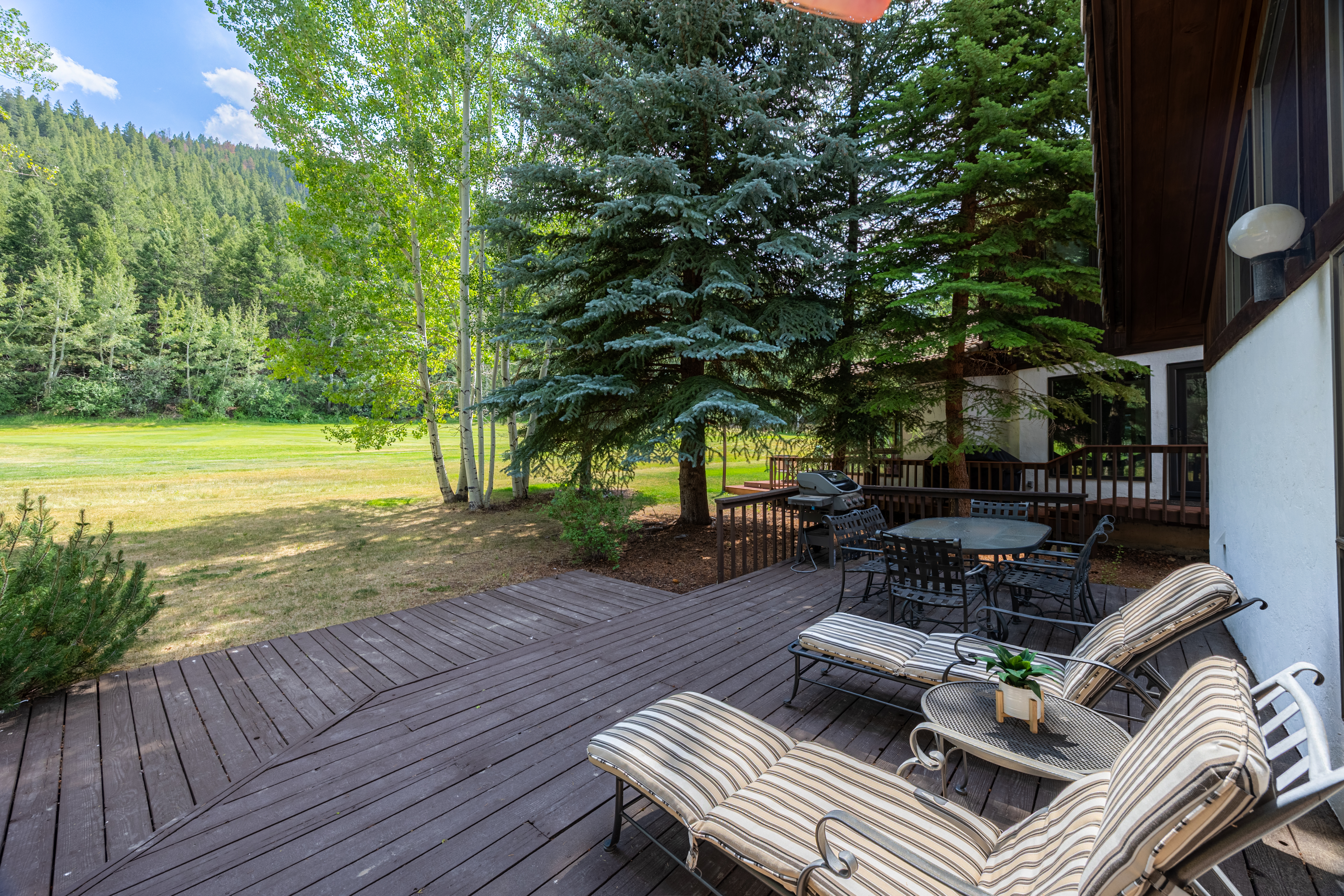  Mountain Residence Positioned at the 13th Fairway of the EagleVail Golf Course - 物件實景