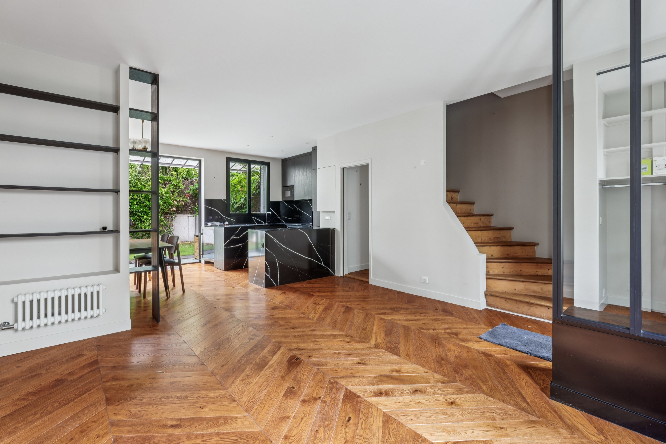  Charming 4 bedrooms house with garden - Paris 16th - 物件實景