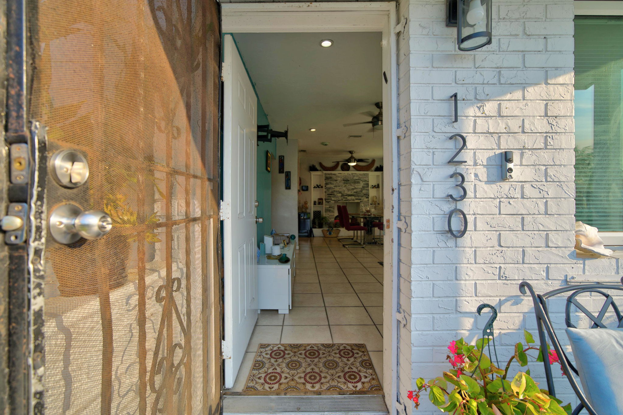  1230 NW 84th Ter, Miami, FL, 33147 - 物件實景
