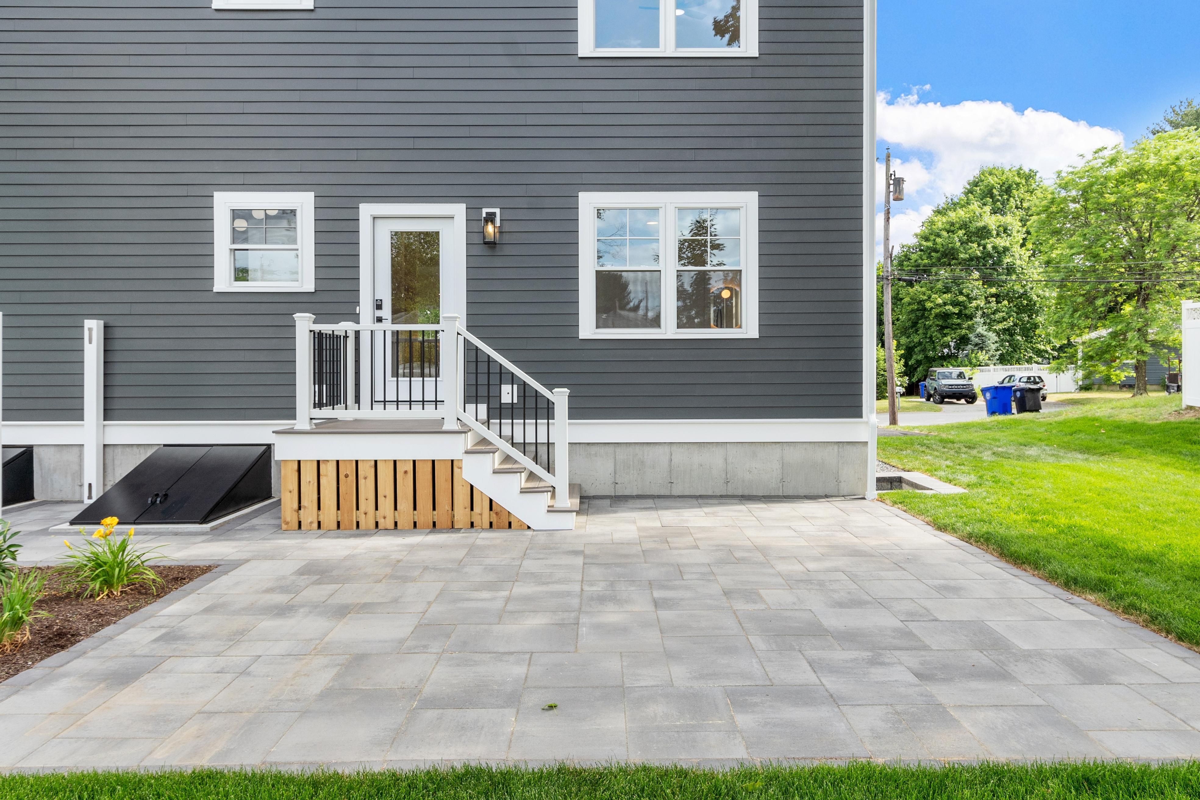  58 Neillian Street, Bedford, MA 01730 - 物件實景