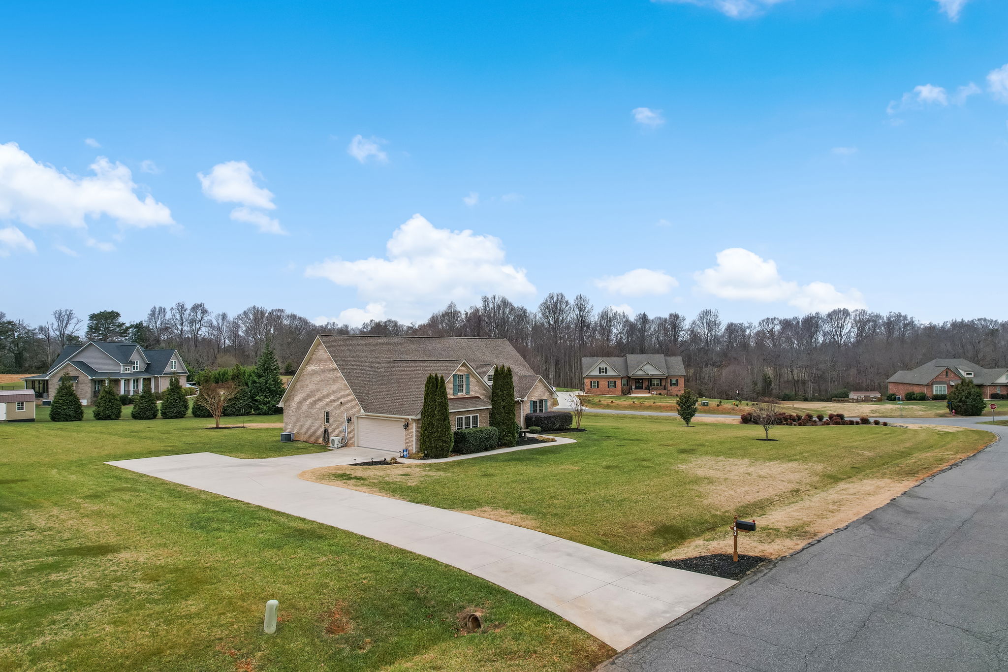 Reidsville, North Carolina, 27320, United States, 3 Bedrooms Bedrooms, ,2 BathroomsBathrooms,Residential,For Sale,2012071