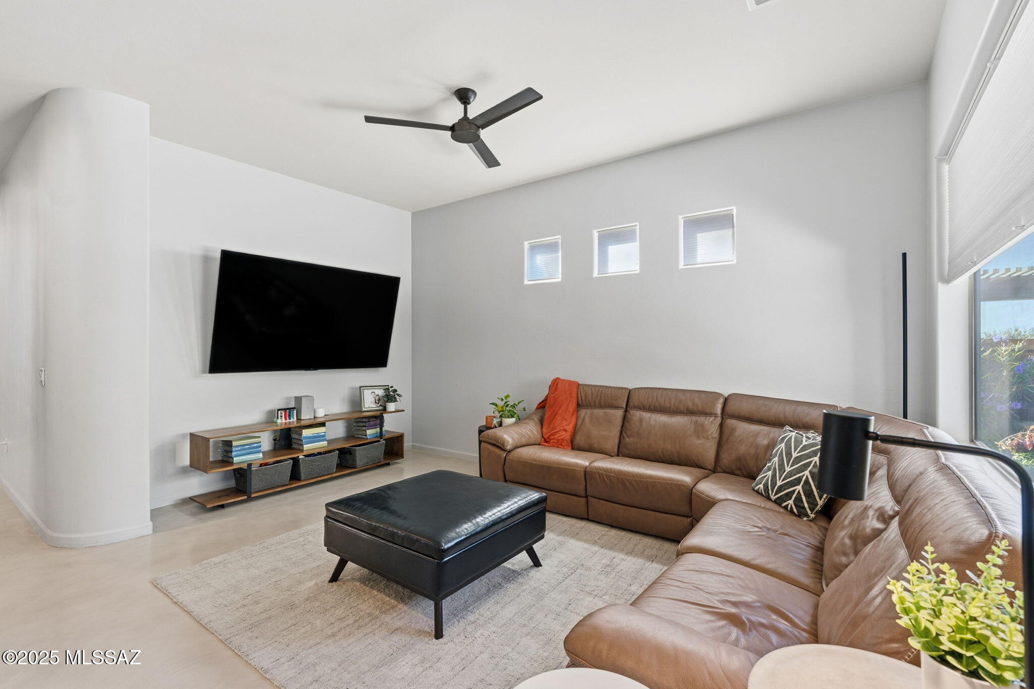 Tucson, Arizona, 85718, United States, 4 Bedrooms Bedrooms, ,4 BathroomsBathrooms,Residential,For Sale,1988951