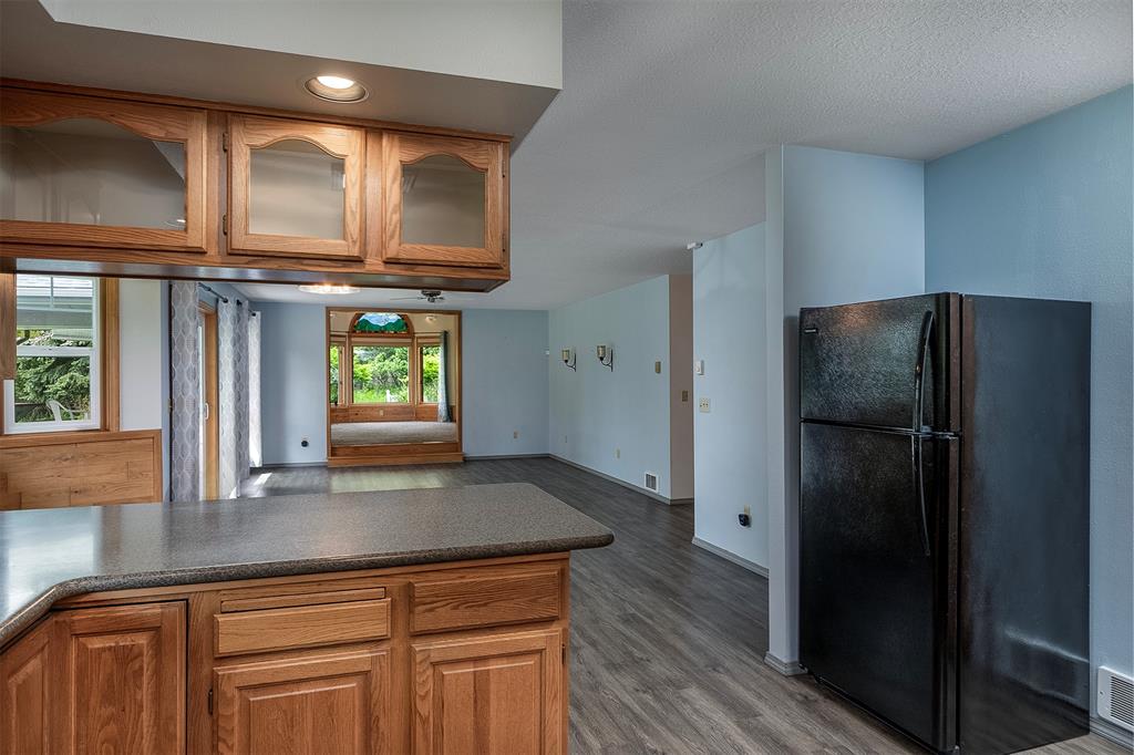 Polson, Montana, 59860, United States, 3 Bedrooms Bedrooms, ,1 BathroomBathrooms,Residential,For Sale,1846037