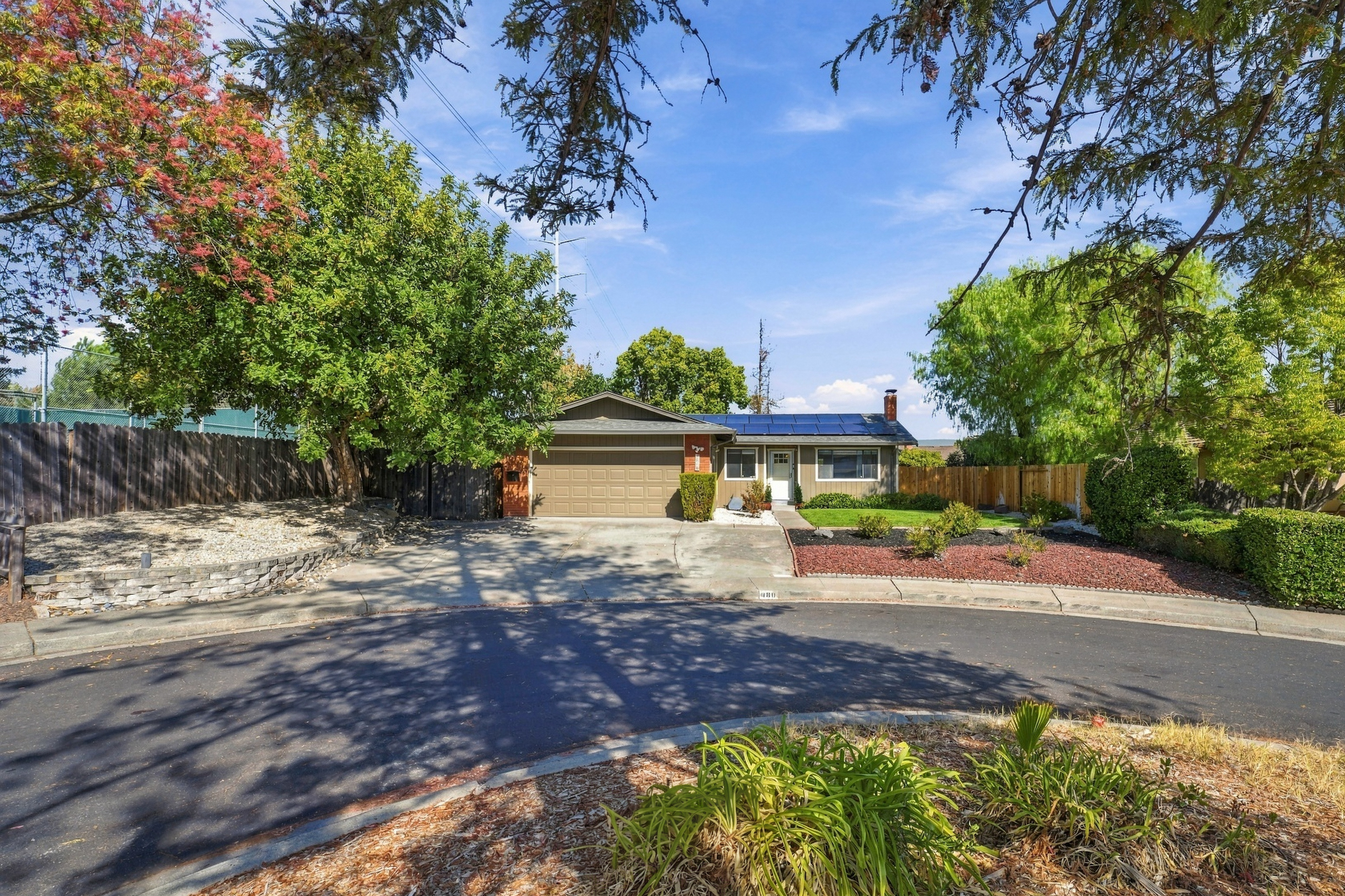  1804 Glacier Court, Martinez, CA 94553 - 物件實景