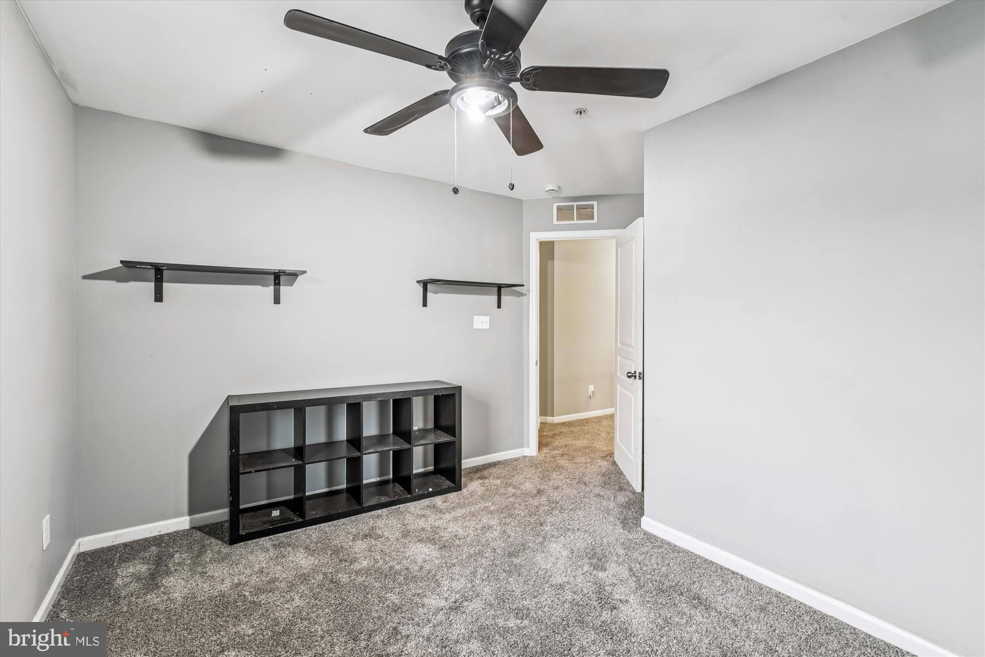 Aberdeen, Maryland, 21001, United States, 6 Bedrooms Bedrooms, ,5 BathroomsBathrooms,Residential,For Sale,1996659