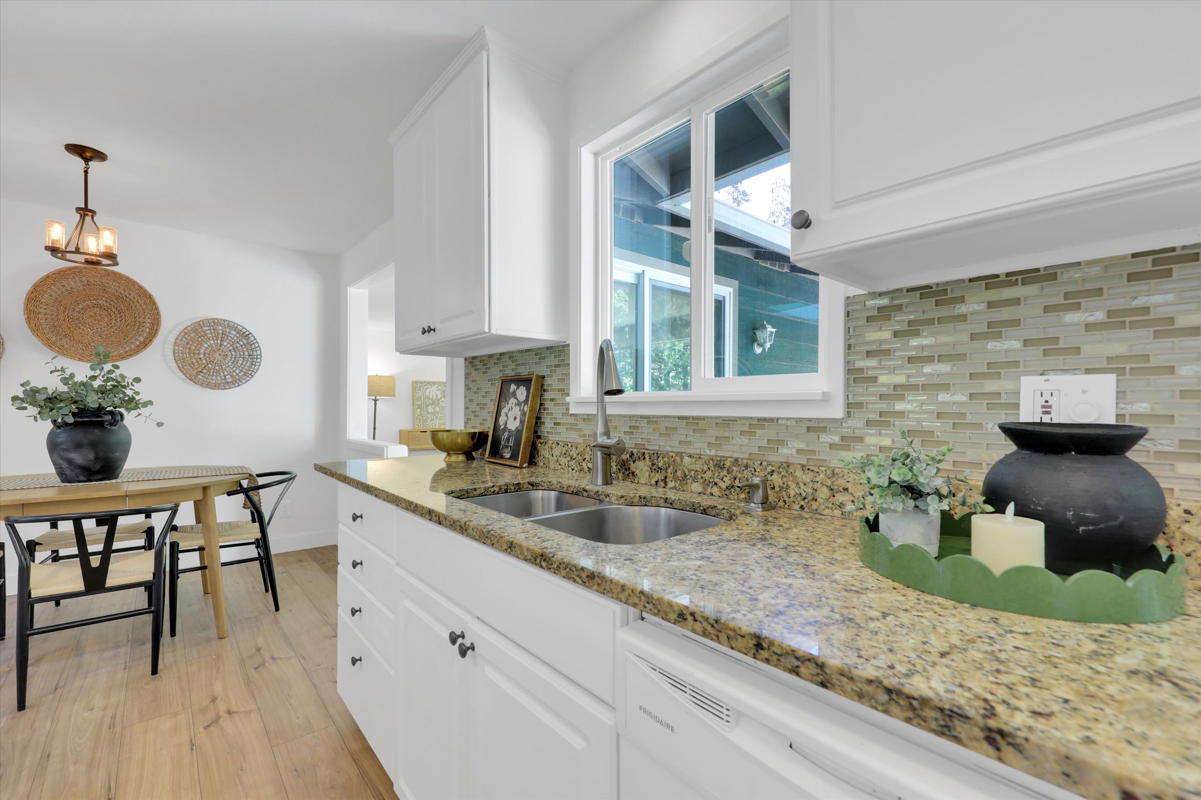  20915 West Richmond Road, Bothell, WA 98021 - 物件實景