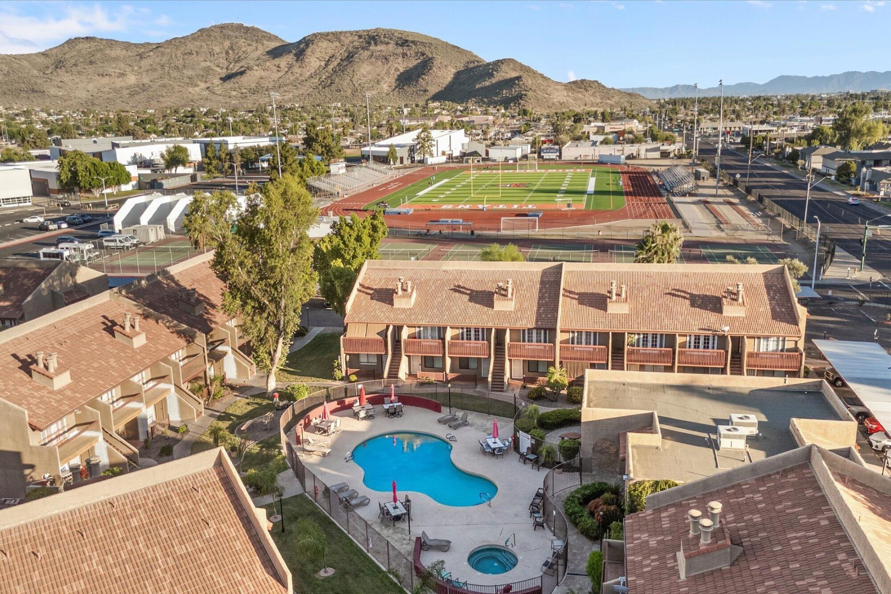  14203 N 19th Avenue  Phoenix, AZ - 物件實景