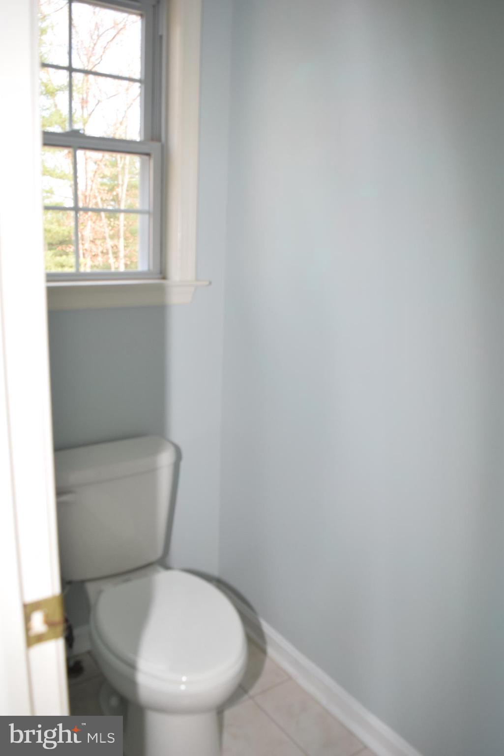 Winchester, Virginia, 22603, United States, 4 Bedrooms Bedrooms, ,4 BathroomsBathrooms,Residential,For Sale,1942583