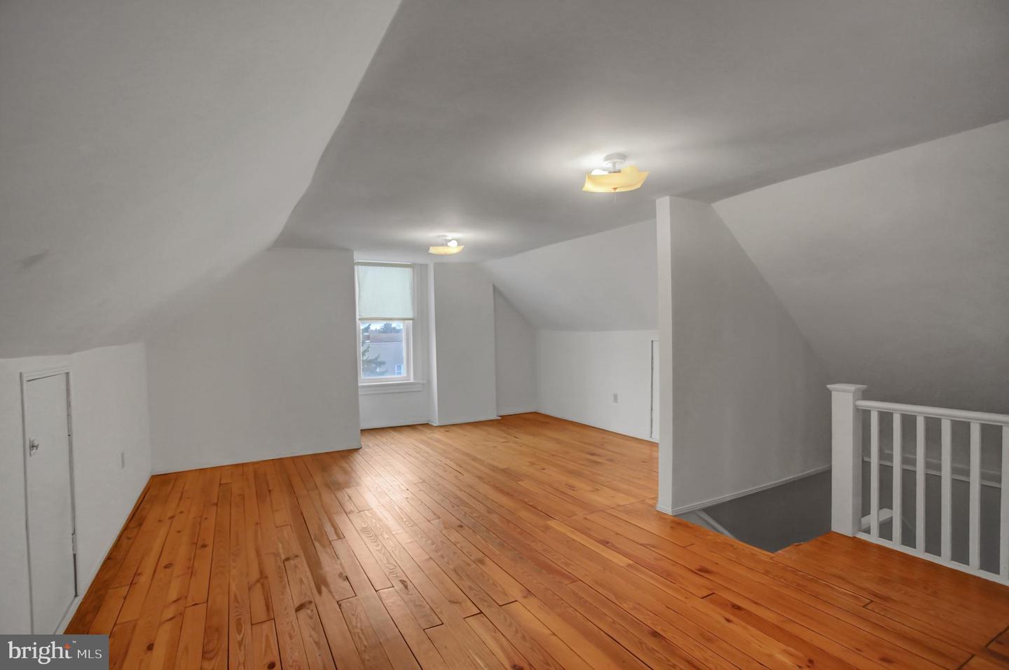 144 W Main Street, Waynesboro, Pennsylvania, 17268, United States, 7 Bedrooms Bedrooms, ,4 BathroomsBathrooms,Residential,For Sale,144 W Main Street,1662574