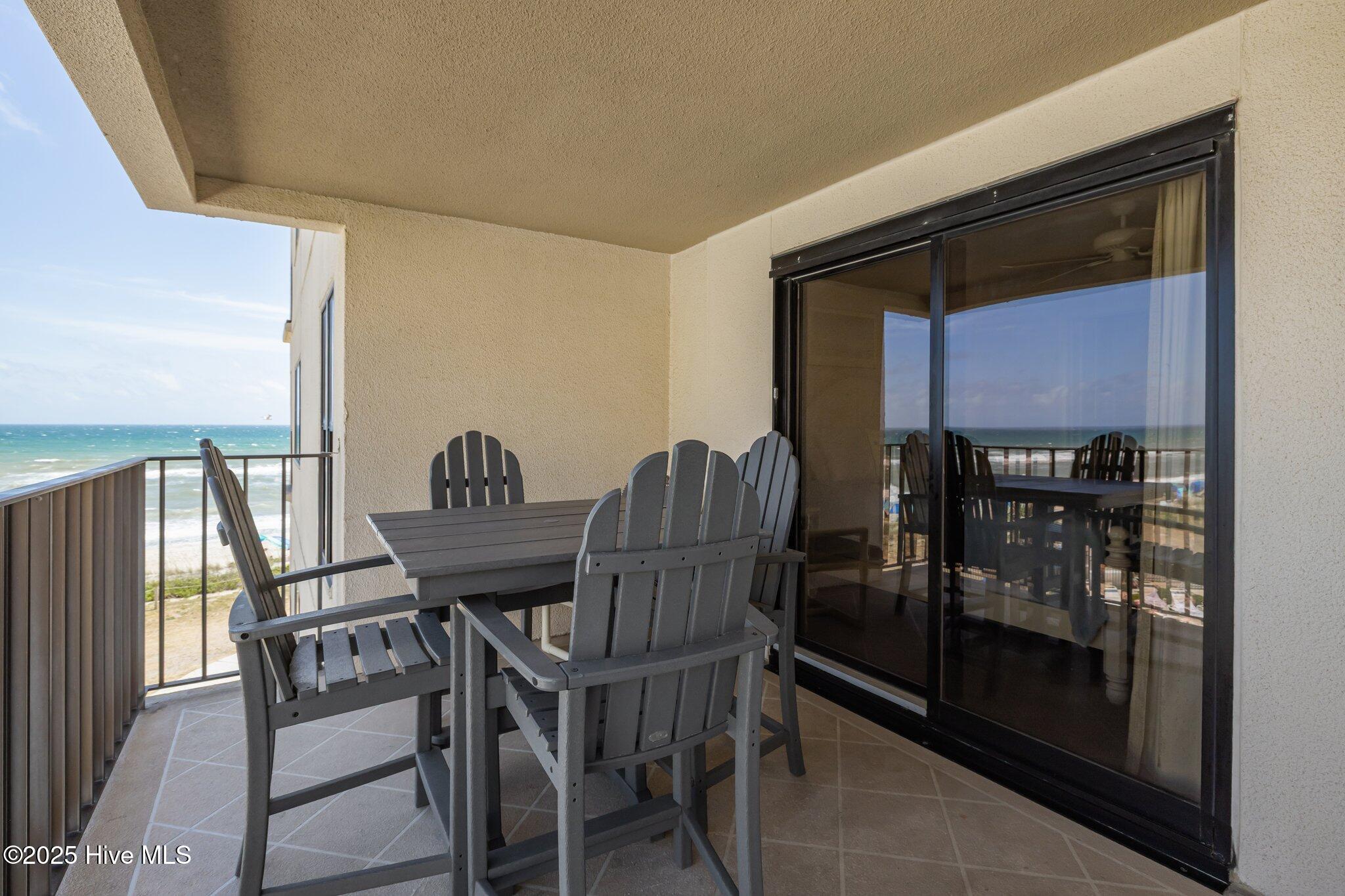 Indian Beach, North Carolina, 28512, United States, 2 Bedrooms Bedrooms, ,2 BathroomsBathrooms,Residential,For Sale,1882598