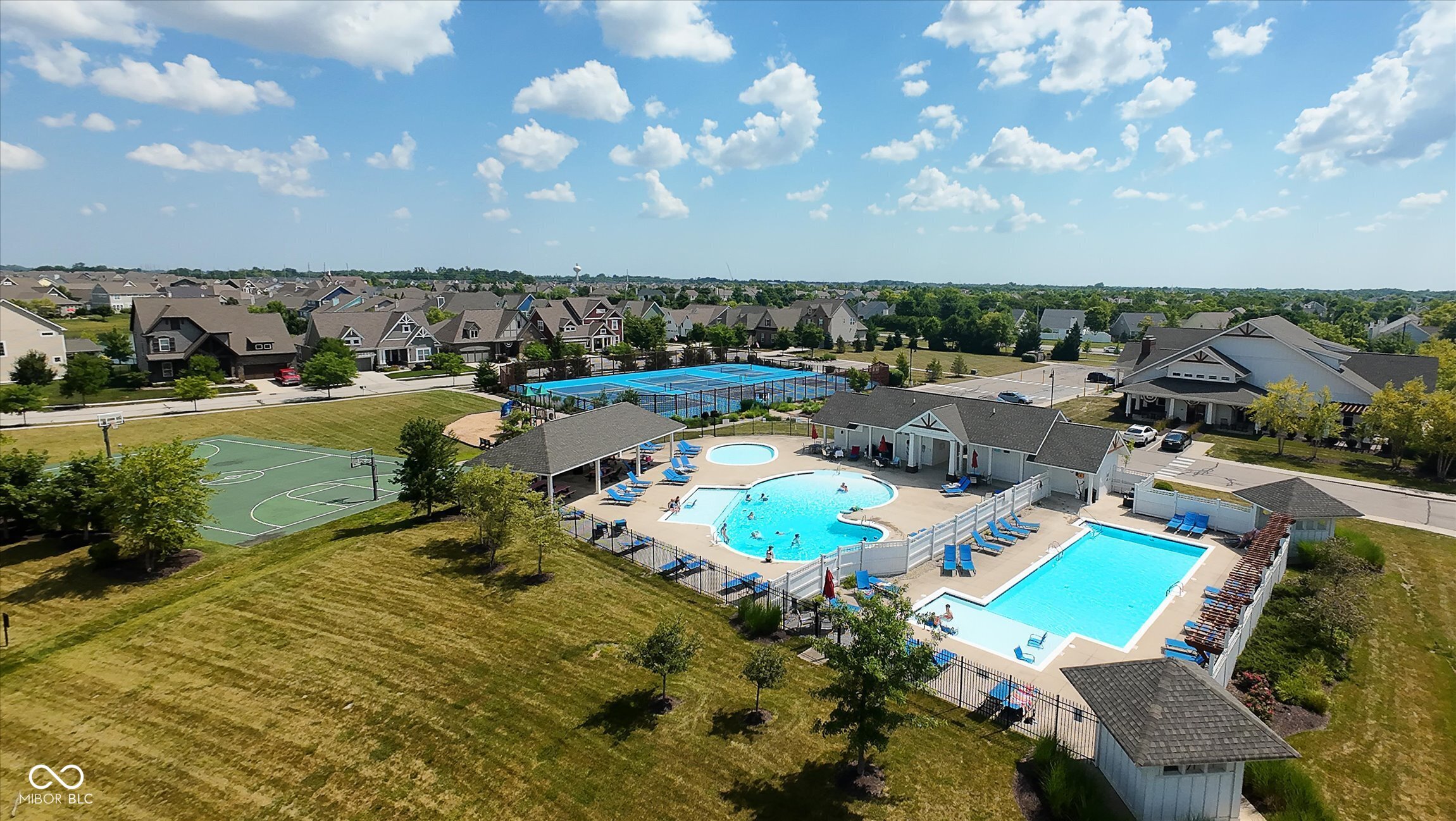 Westfield, Indiana, 46074, United States, 4 Bedrooms Bedrooms, ,4 BathroomsBathrooms,Residential,For Sale,1982855