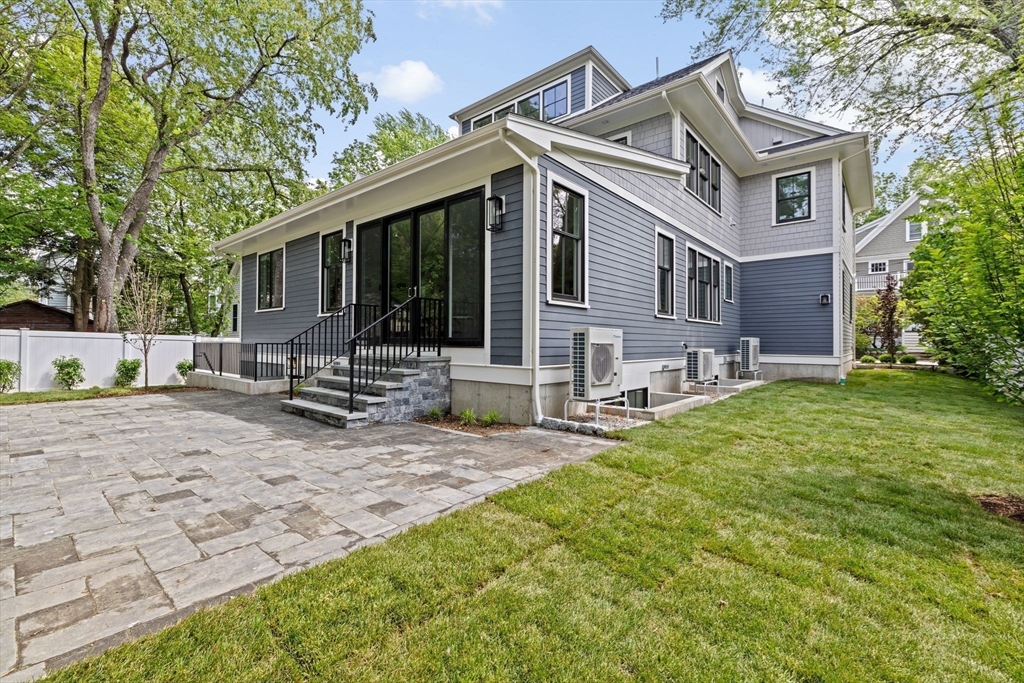 Brookline, Massachusetts, 02467, United States, 5 Bedrooms Bedrooms, ,5 BathroomsBathrooms,Residential,For Sale,1838998