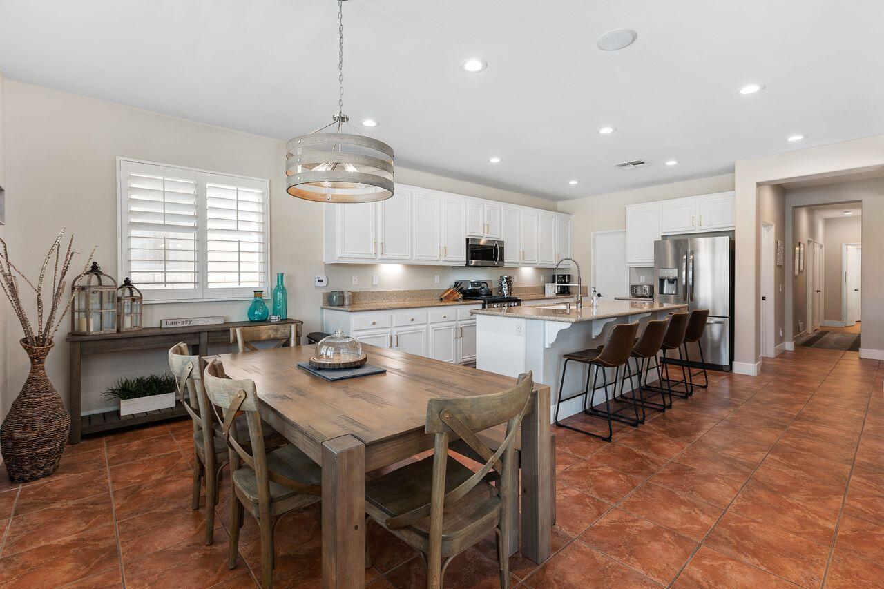 Indio, California, 92201, United States, 4 Bedrooms Bedrooms, ,3 BathroomsBathrooms,Residential,For Sale,1925856