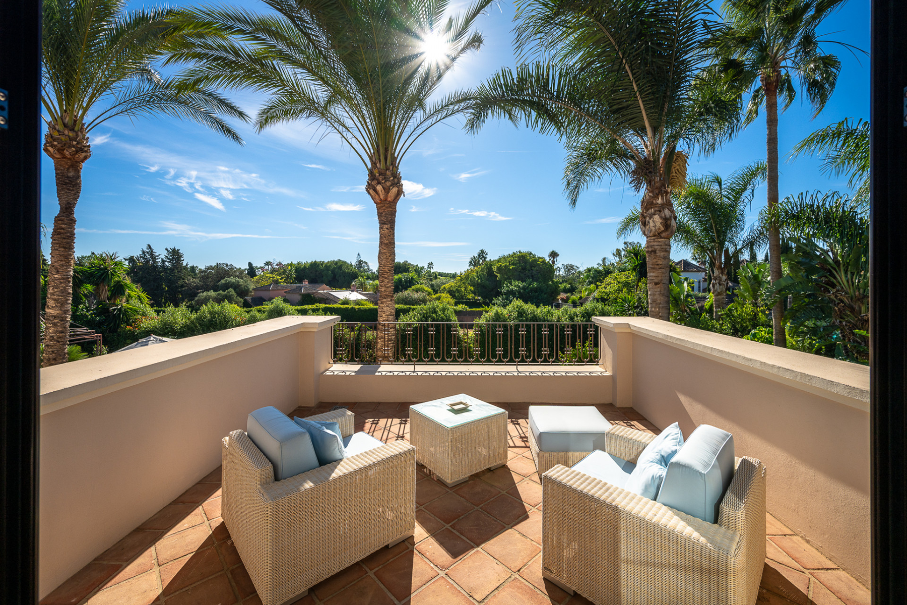  Majestic Villa in the Iconic Beachside Community Guadalmina Baja - 物件實景