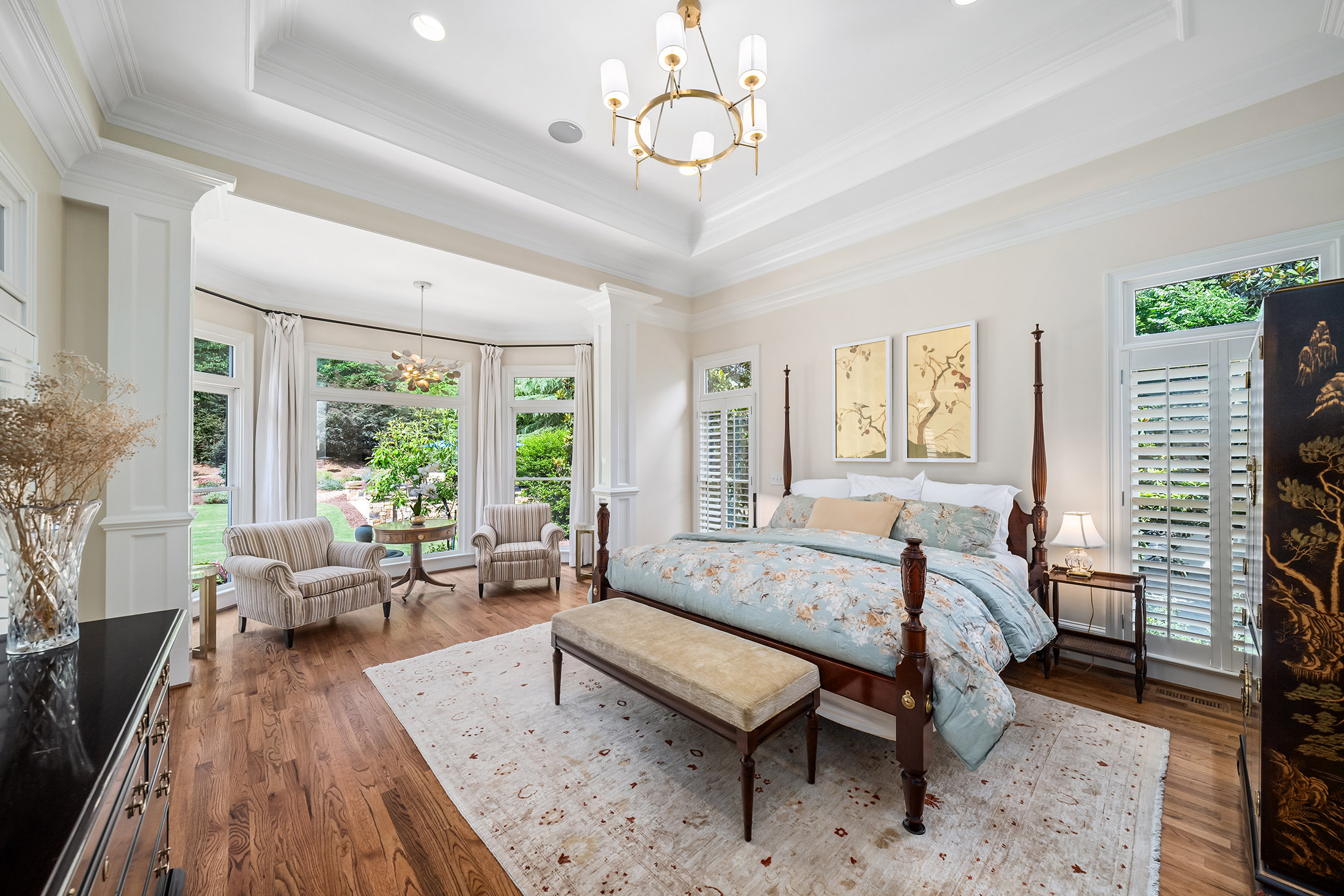  Estate-style Living in One of Milton