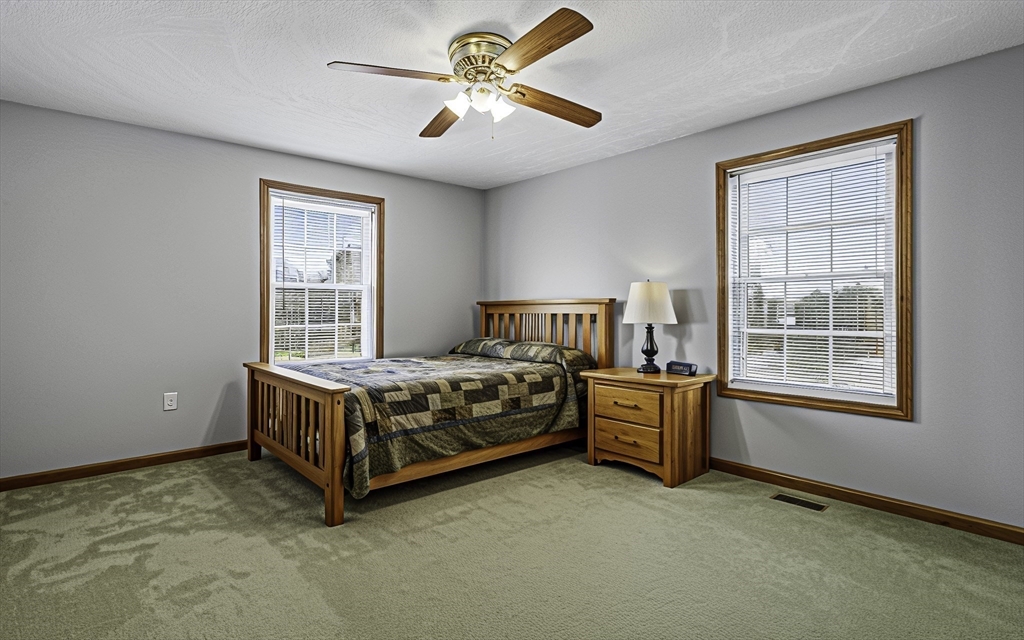 Worcester, Massachusetts, 01606, United States, 4 Bedrooms Bedrooms, ,3 BathroomsBathrooms,Residential,For Sale,2012062