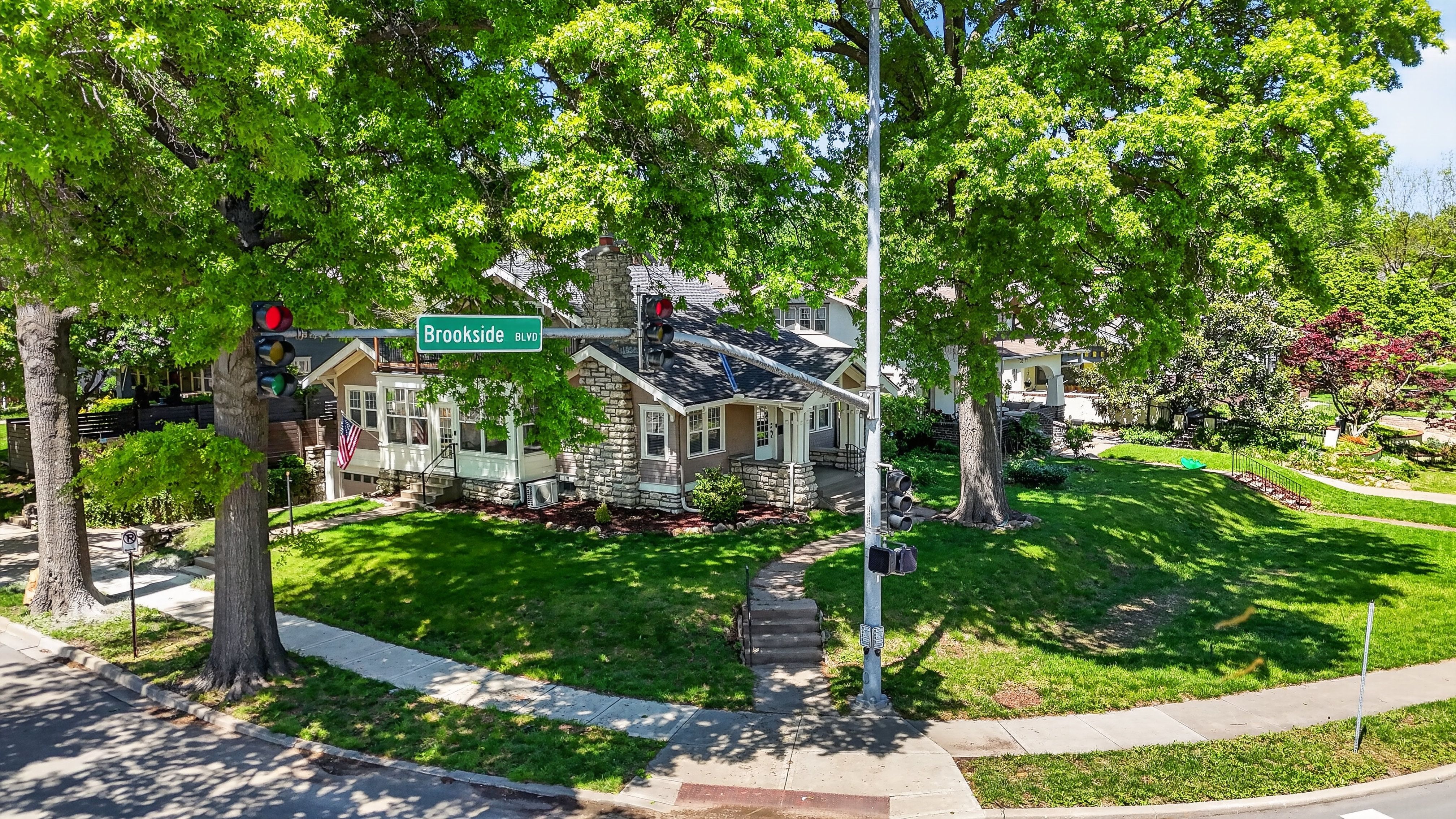  5850 Brookside Boulevard, Kansas City, MO 64113 - 物件實景