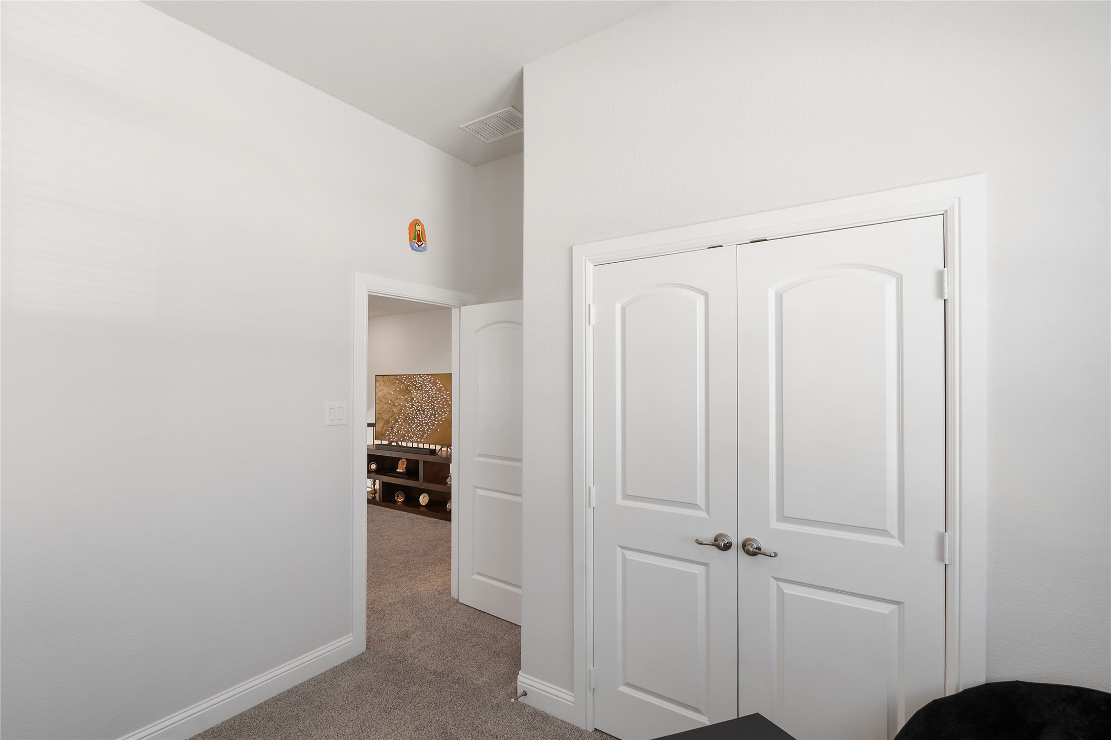 Fort Worth, Texas, 76262, United States, 5 Bedrooms Bedrooms, ,4 BathroomsBathrooms,Residential,For Sale,1917632