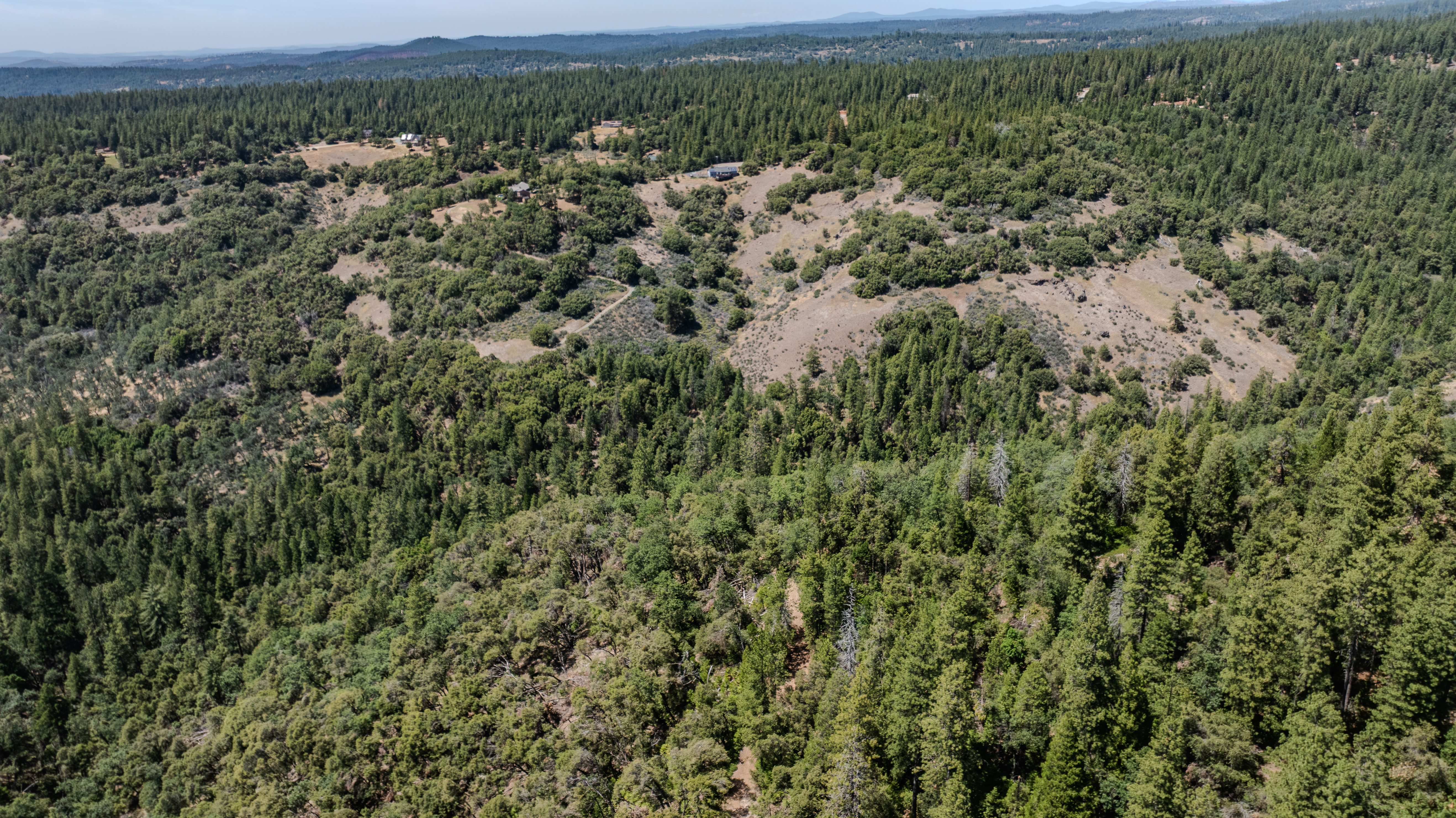  24100 Canterbury Road, Pioneer, CA 95666 - 物件實景