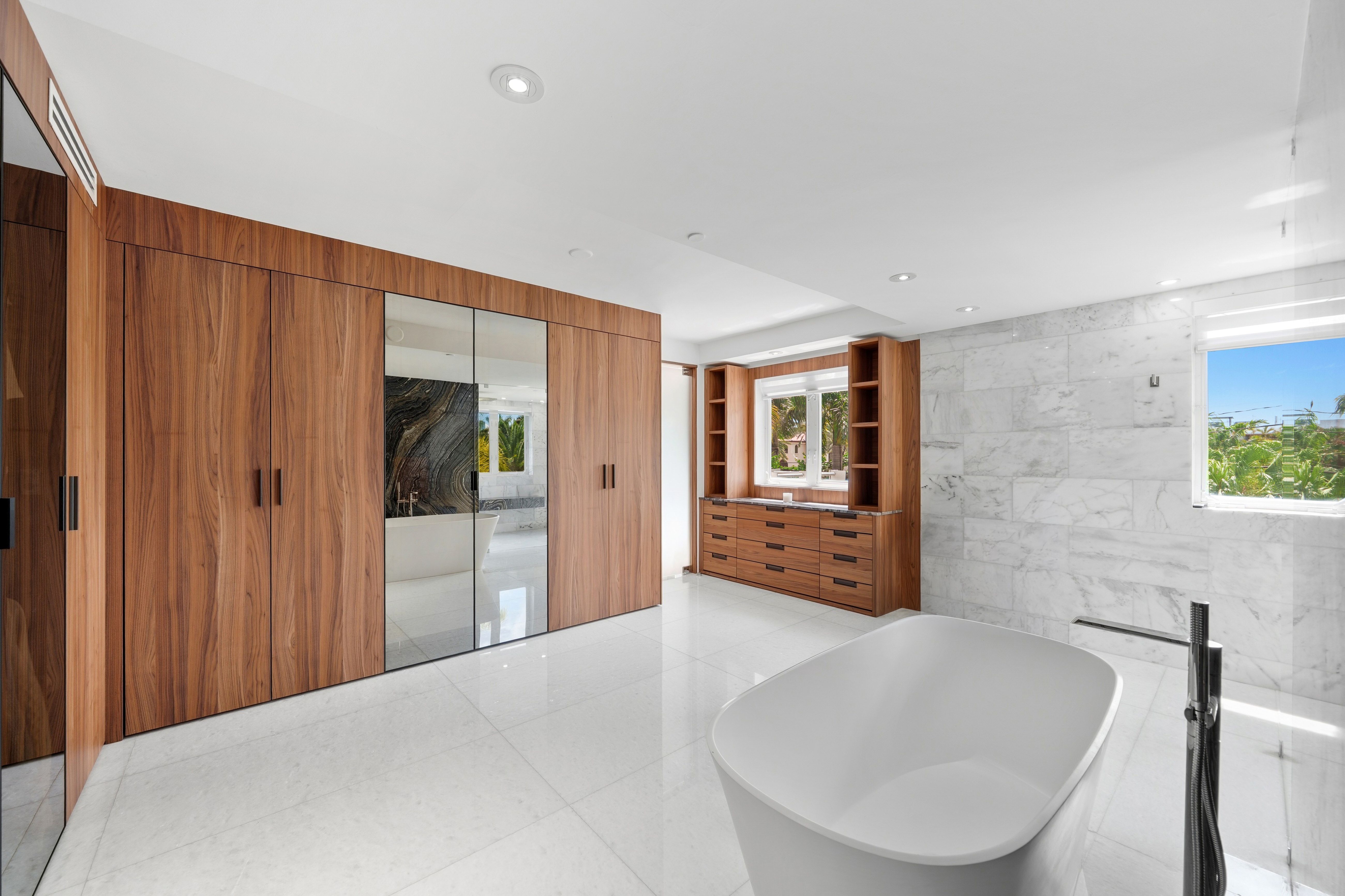  215 Palm Ave, Miami Beach, FL, 33139 - 物件實景