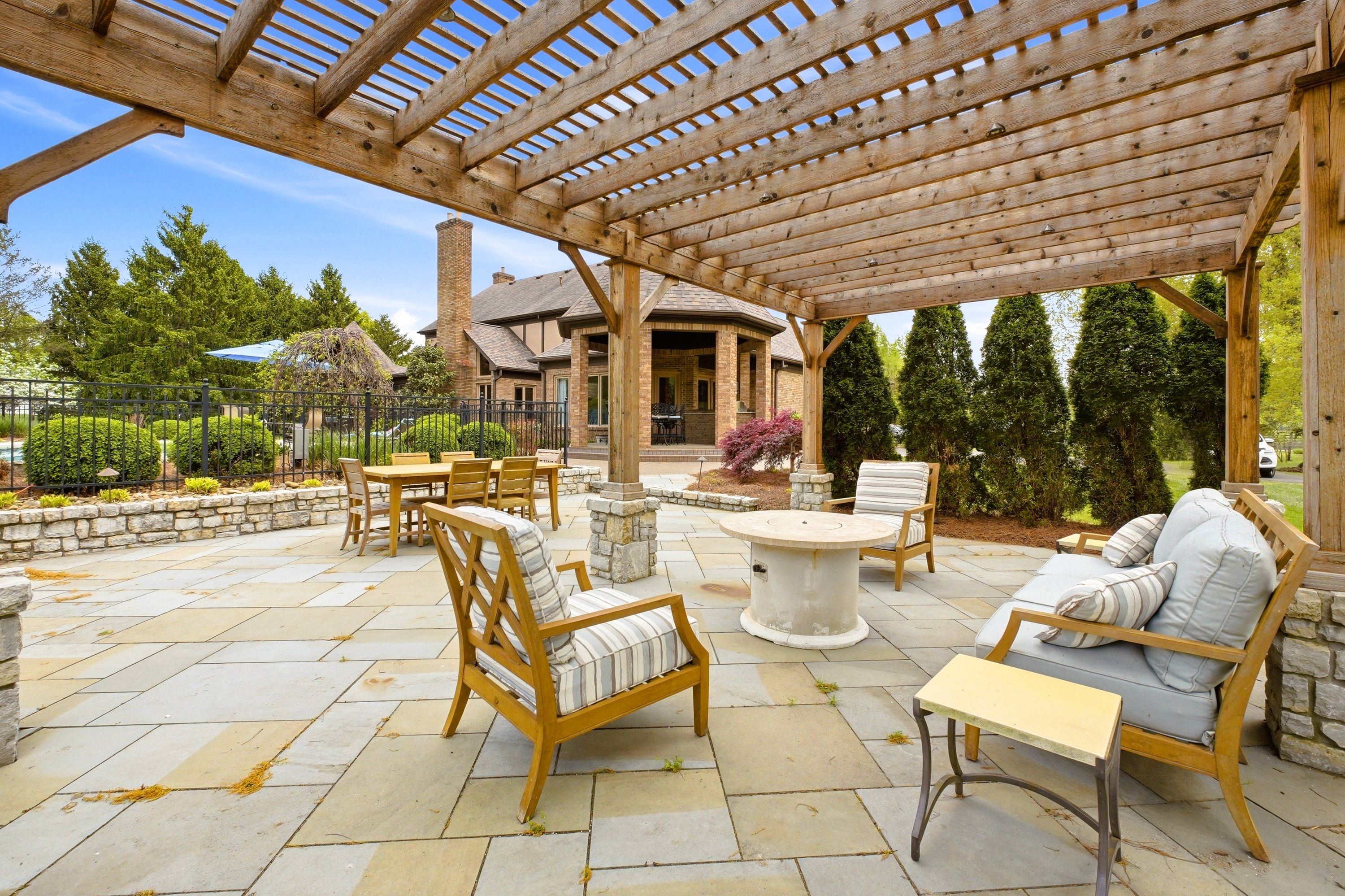  12409 Lucas Lane, Anchorage, KY 40223 - 物件實景