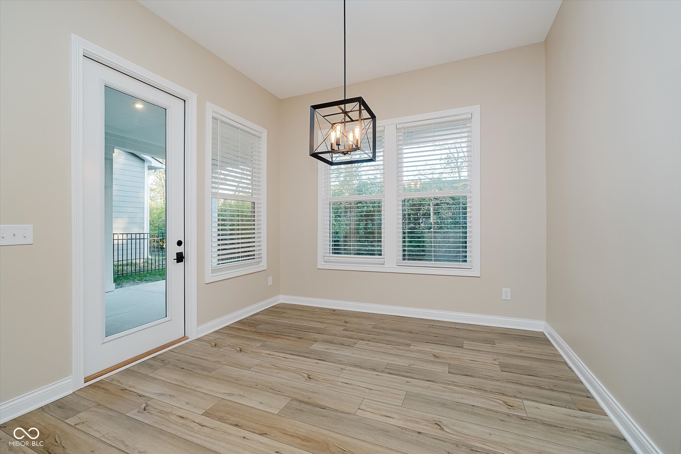 Fishers, Indiana, 46037, United States, 3 Bedrooms Bedrooms, ,2 BathroomsBathrooms,Residential,For Sale,1974200