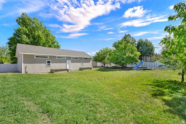 Syracuse, Utah, 84075, United States, 4 Bedrooms Bedrooms, ,3 BathroomsBathrooms,Residential,For Sale,2048883