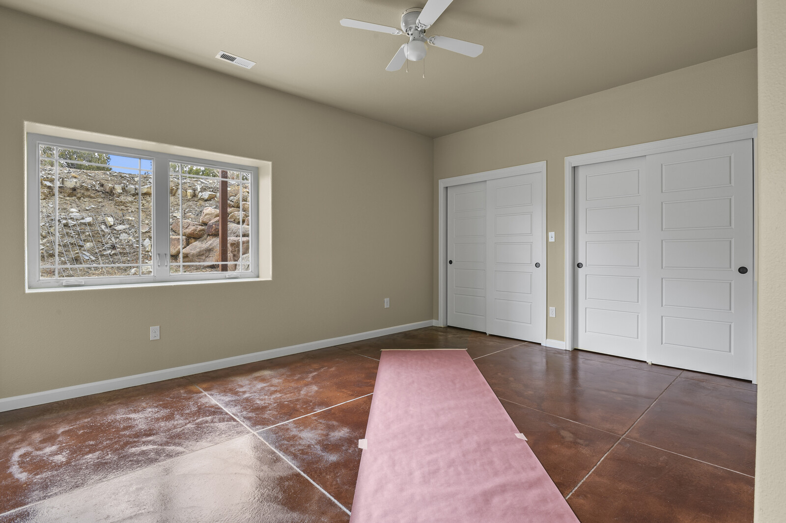 Pueblo, Colorado, 81004, United States, 2 Bedrooms Bedrooms, ,Residential,For Sale,1915514