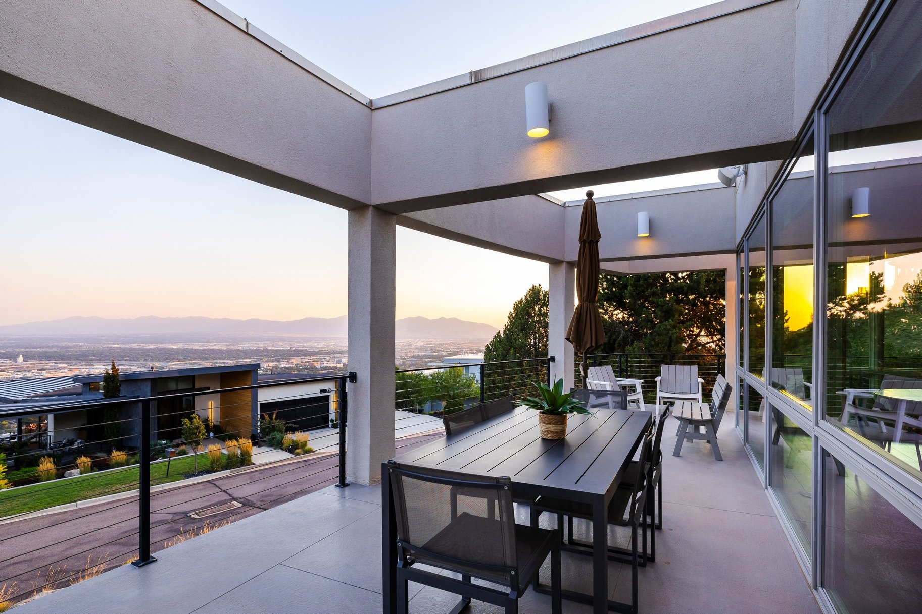  Premier Modern Residence in Dorchester Pointe with Panoramic Views - 物件實景