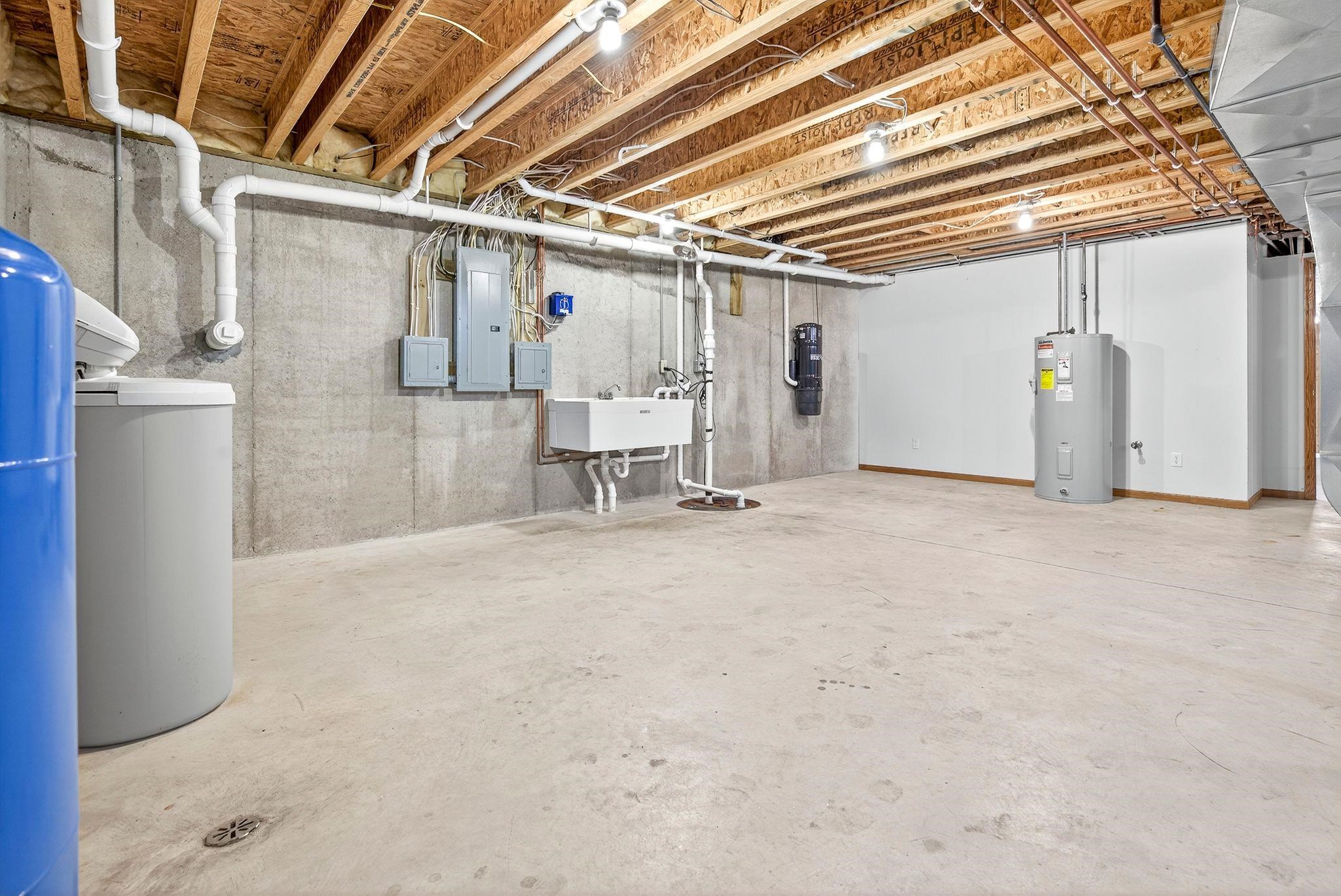 Redgranite, Wisconsin, 54970, United States, 3 Bedrooms Bedrooms, ,3 BathroomsBathrooms,Residential,For Sale,1982577