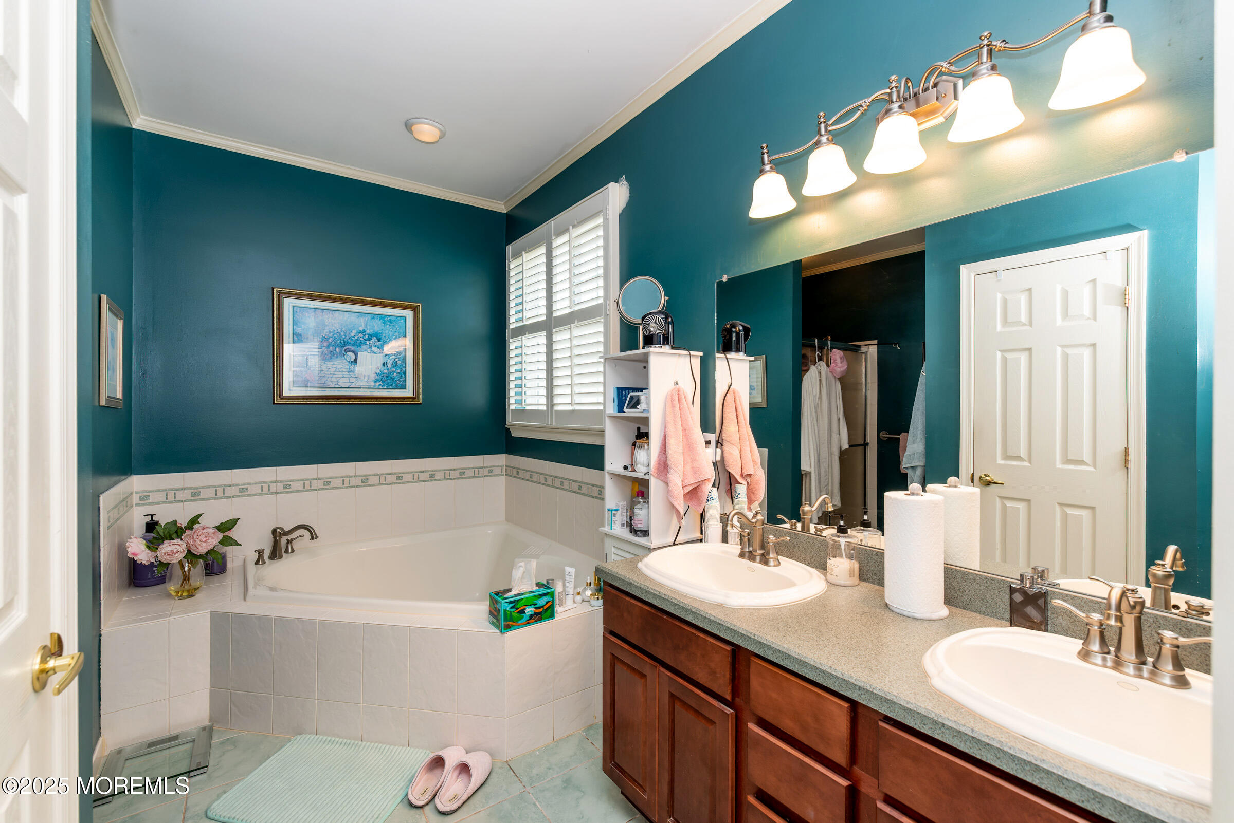 Barnegat, New Jersey, 08005, United States, 3 Bedrooms Bedrooms, ,4 BathroomsBathrooms,Residential,For Sale,1915430