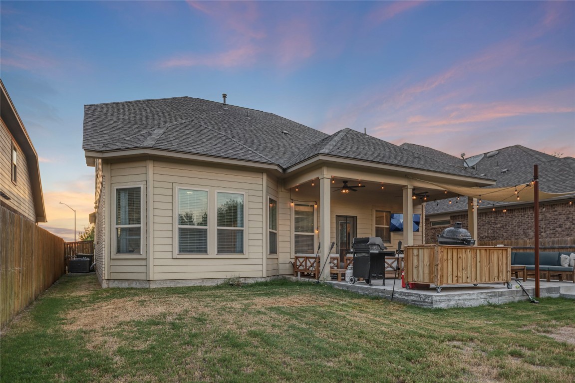 Manchaca, Texas, 78652, United States, 5 Bedrooms Bedrooms, ,3 BathroomsBathrooms,Residential,For Sale,1926178