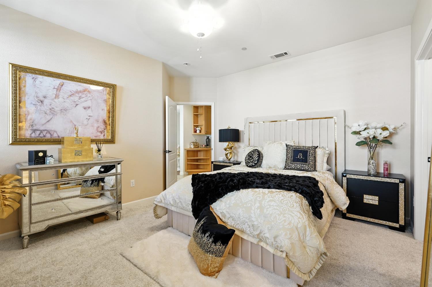 Roseville, California, 95747, United States, 2 Bedrooms Bedrooms, ,2 BathroomsBathrooms,Residential,For Sale,1918071