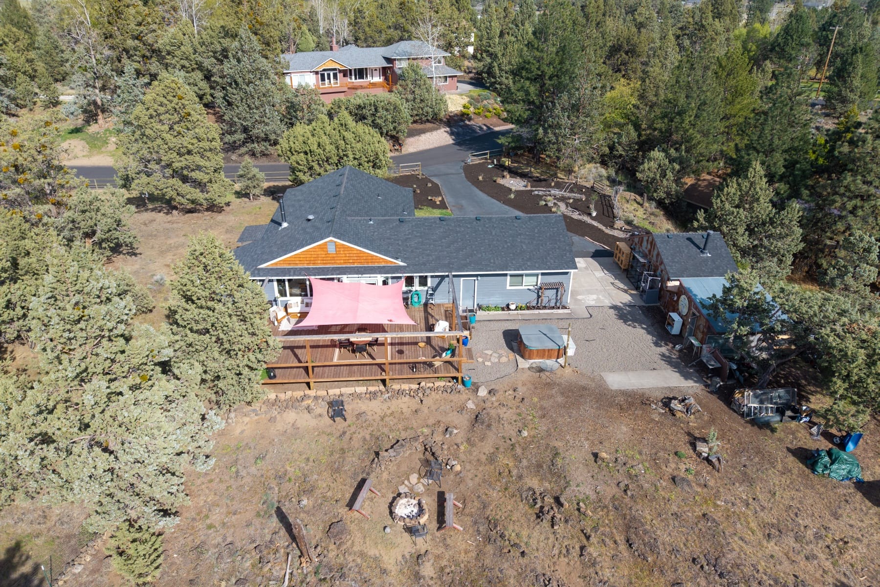  64911 Glacier View Drive Bend, OR 97703 - 物件實景