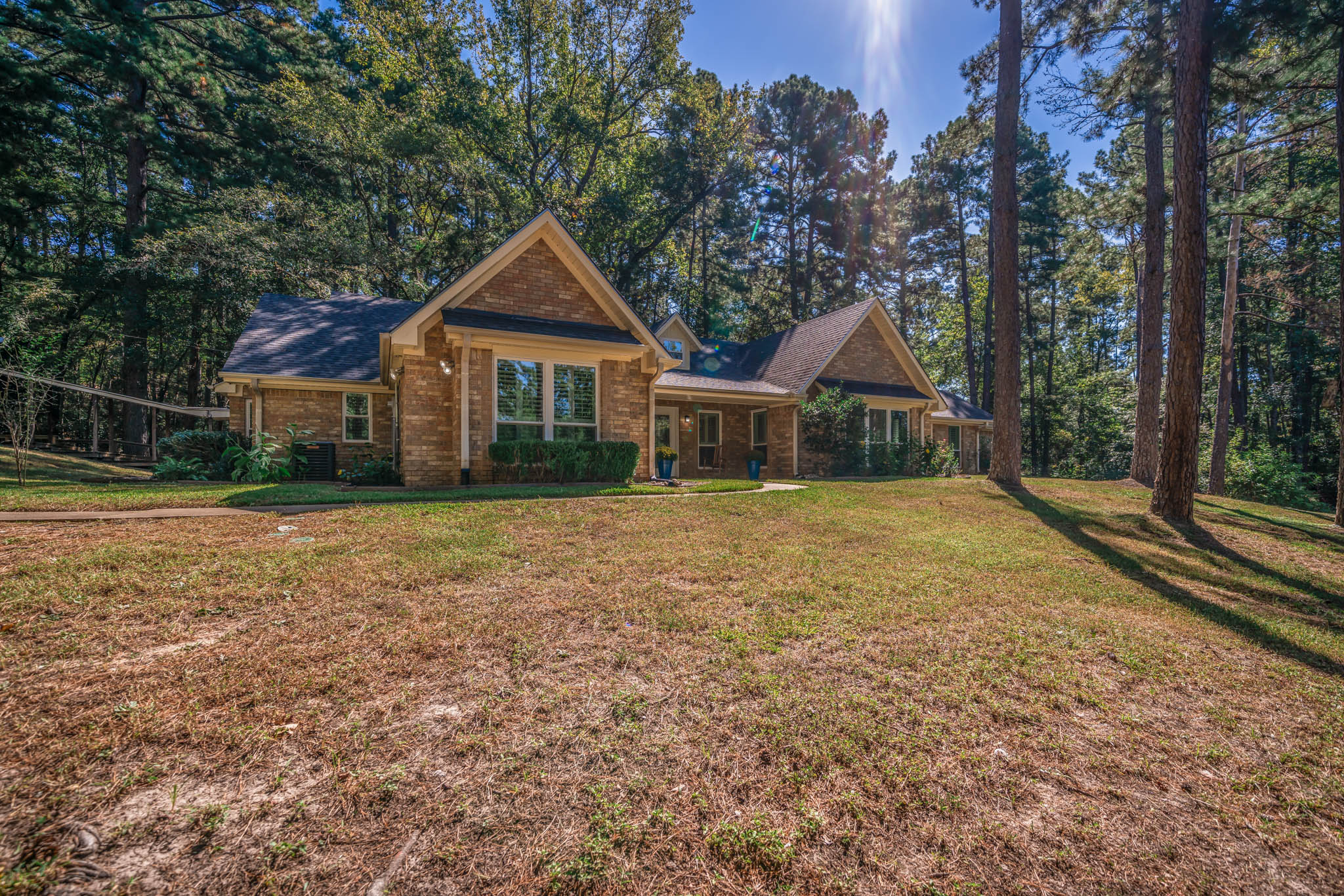 Rusk, Texas, 75785, United States, 4 Bedrooms Bedrooms, ,4 BathroomsBathrooms,Residential,For Sale,1930164