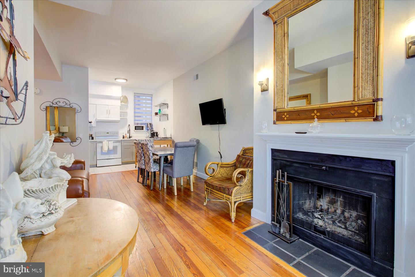 Washington, District of Columbia, 20002, United States, ,Residential,For Sale,2001666