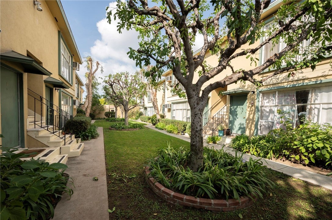 Pasadena, California, 91101, United States, ,Residential,For Sale,1830859