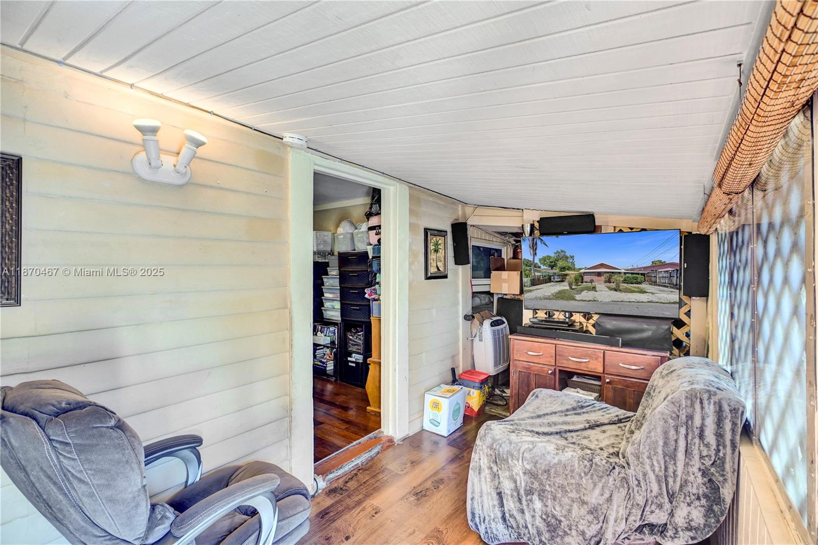 Miami, Florida, 33137, United States, 3 Bedrooms Bedrooms, ,2 BathroomsBathrooms,Residential,For Sale,1950429