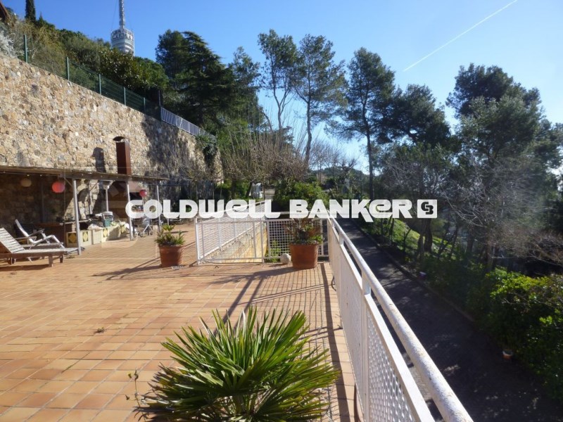 Barcelona, Catalonia, ES, 8 Bedrooms Bedrooms, ,3 BathroomsBathrooms,Residential,For Sale,1448649
