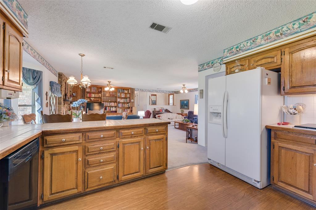 Dublin, Texas, 76446, United States, 3 Bedrooms Bedrooms, ,3 BathroomsBathrooms,Residential,For Sale,1977639