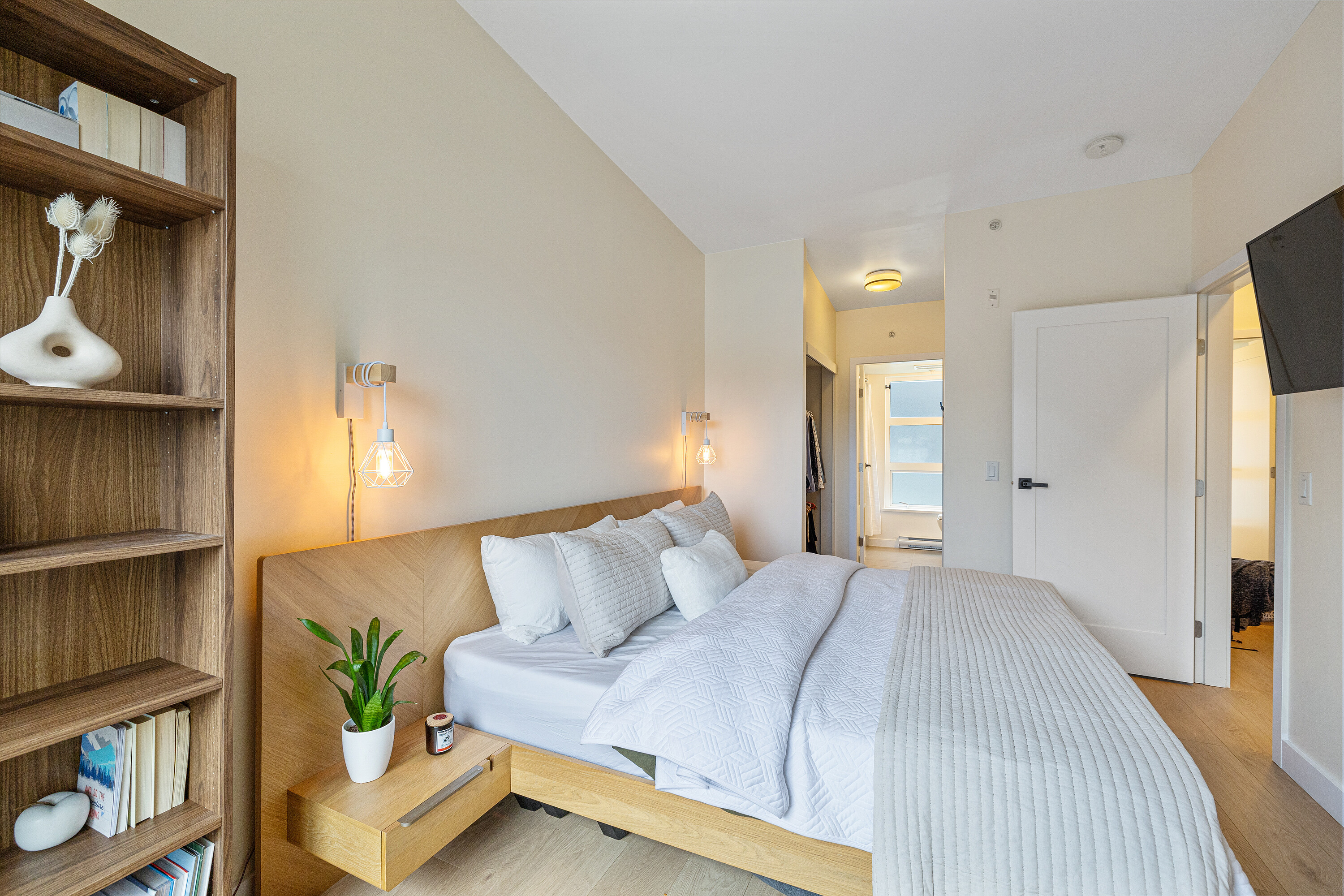  Renovated Porty Moody Townhome - 物件實景