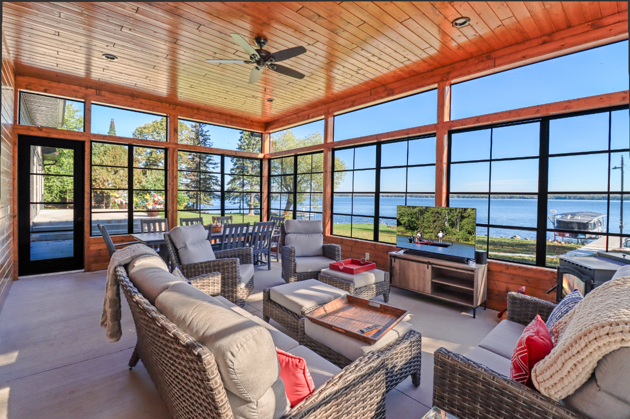 Marenisco, Wisconsin, 49947, United States, 4 Bedrooms Bedrooms, ,4 BathroomsBathrooms,Residential,For Sale,1984446