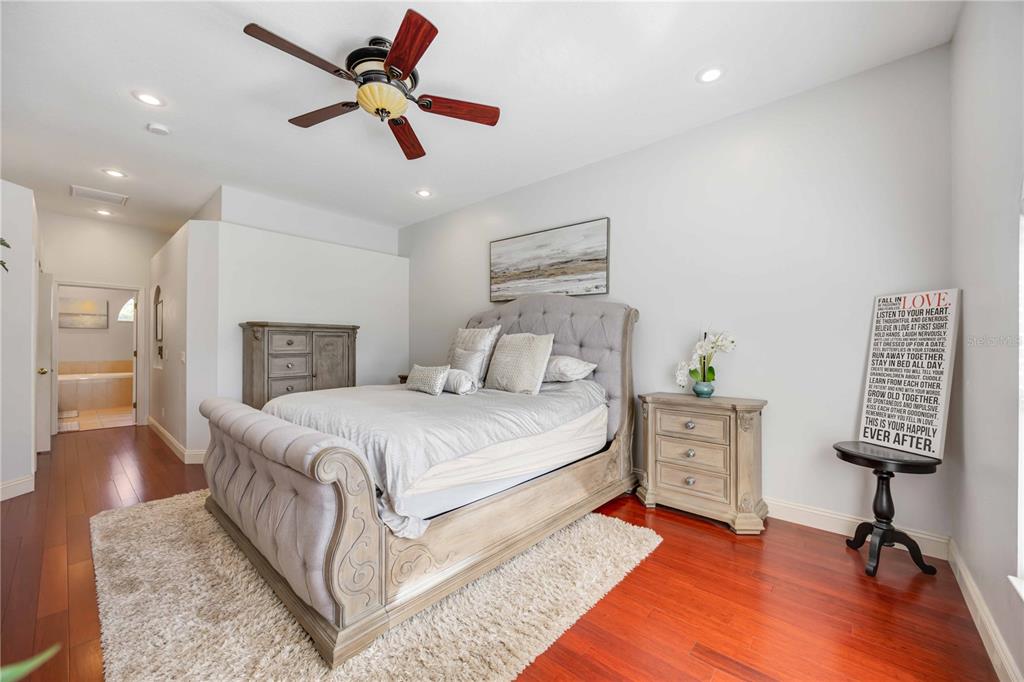 Bradenton, Florida, 34212, United States, 4 Bedrooms Bedrooms, ,3 BathroomsBathrooms,Residential,For Sale,1942233