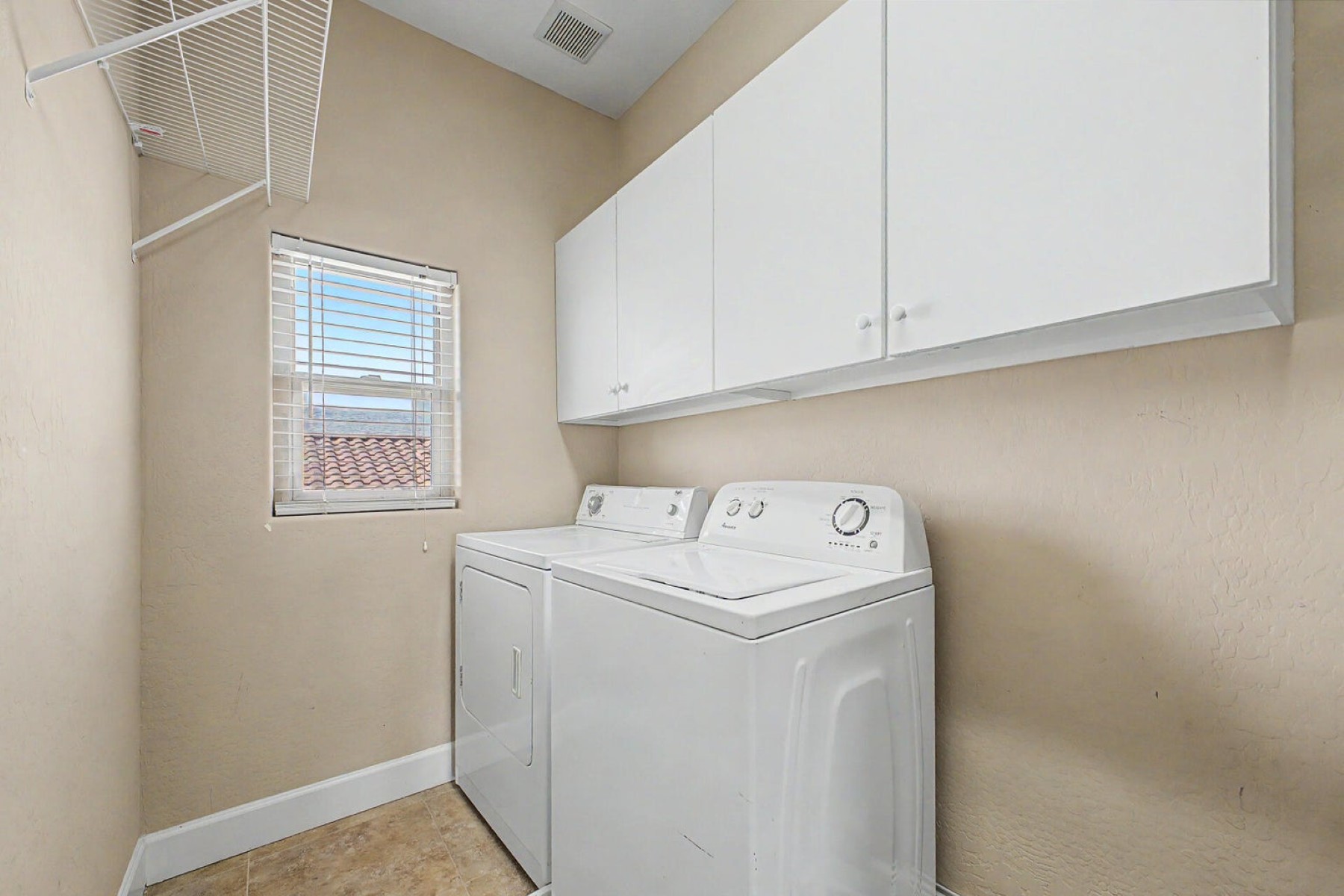  10334 E Juanita Avenue  Mesa, AZ - 物件實景