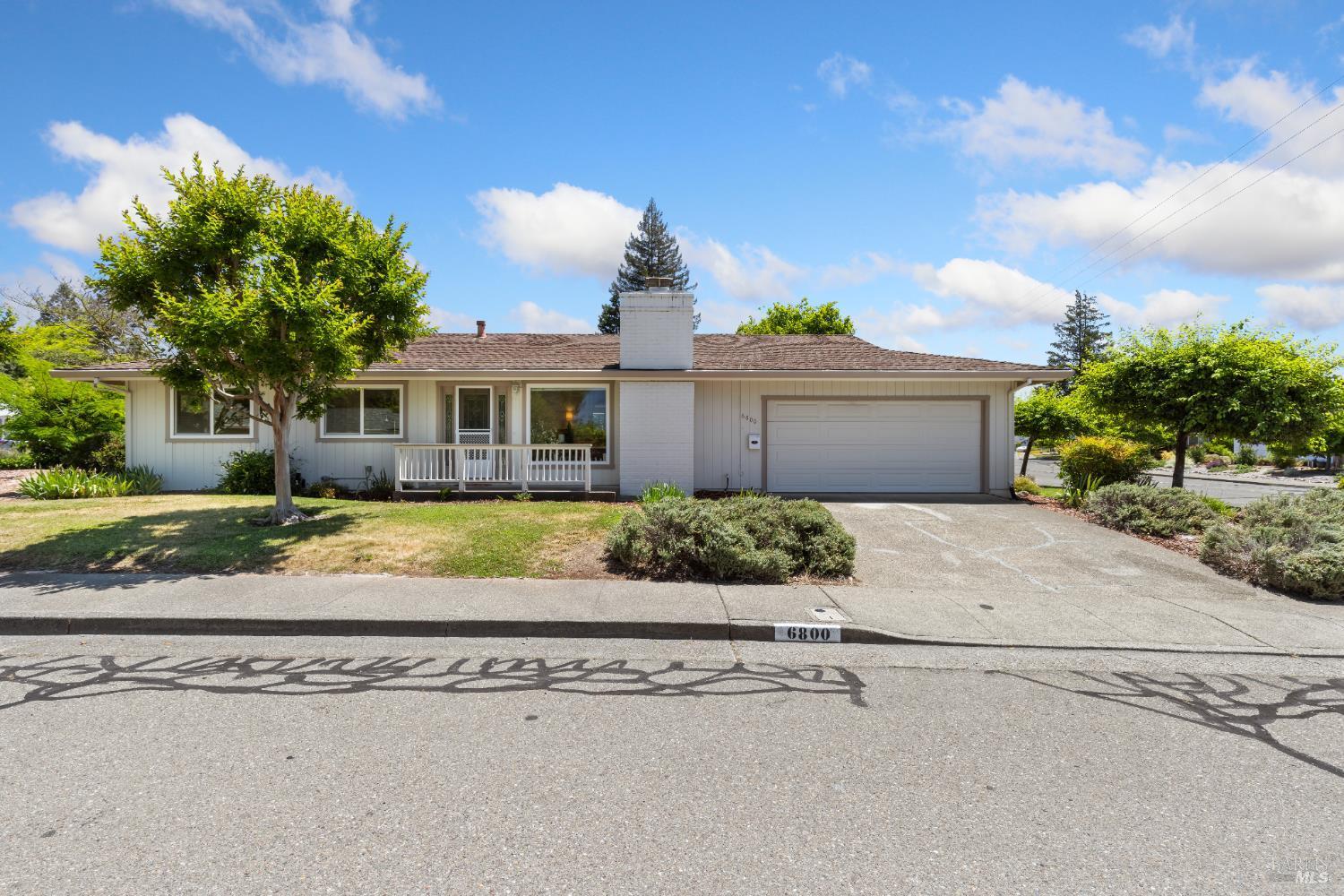 Santa Rosa, California, 95409, United States, 3 Bedrooms Bedrooms, ,2 BathroomsBathrooms,Residential,For Sale,1879429